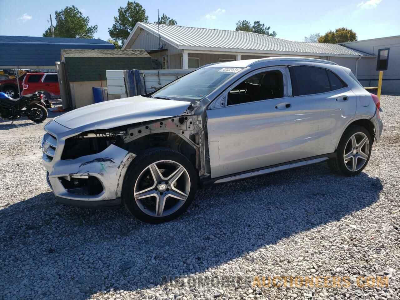 WDCTG4EB9FJ138482 MERCEDES-BENZ GLA-CLASS 2015