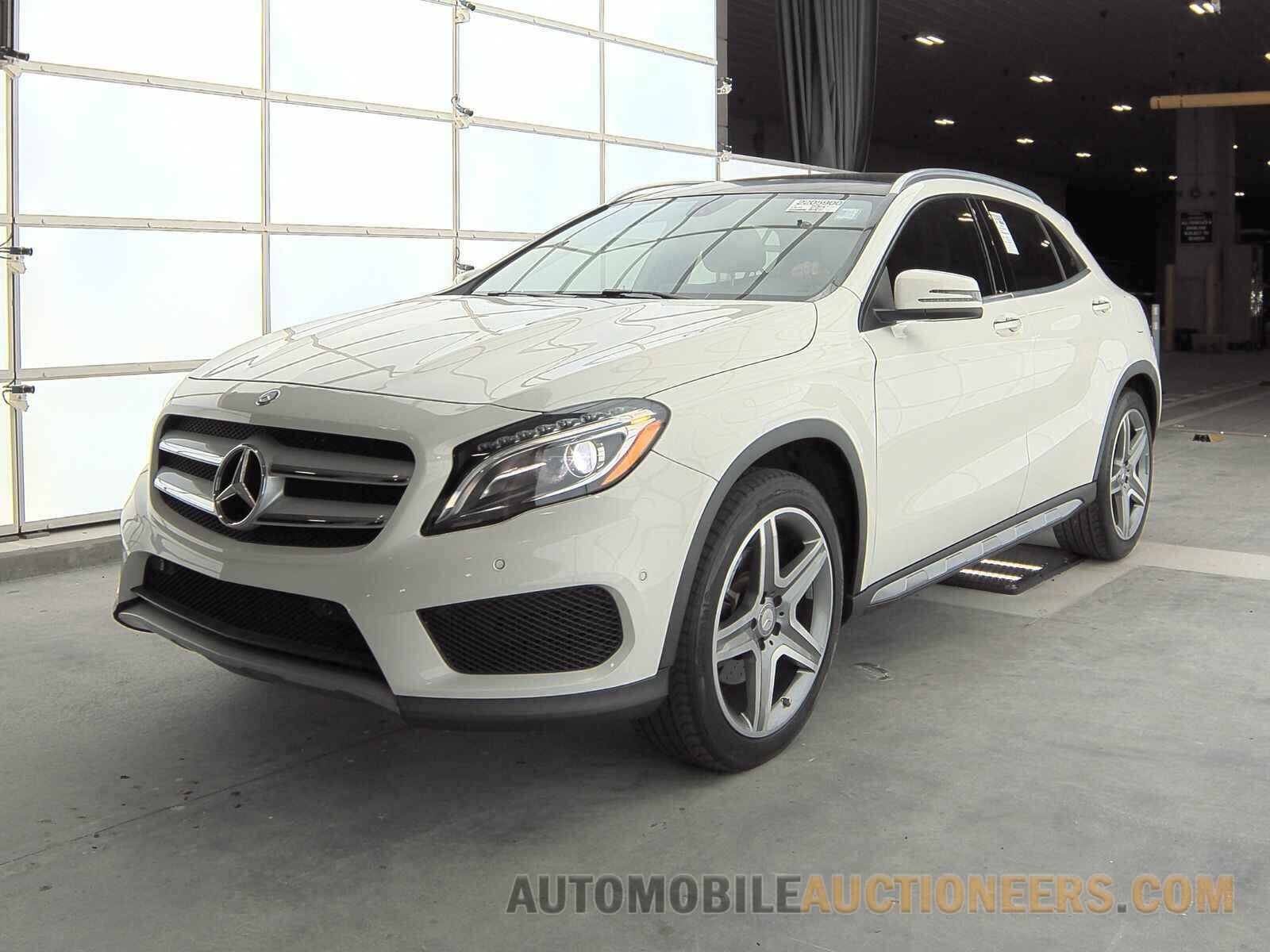 WDCTG4EB9FJ158540 Mercedes-Benz GLA 2015