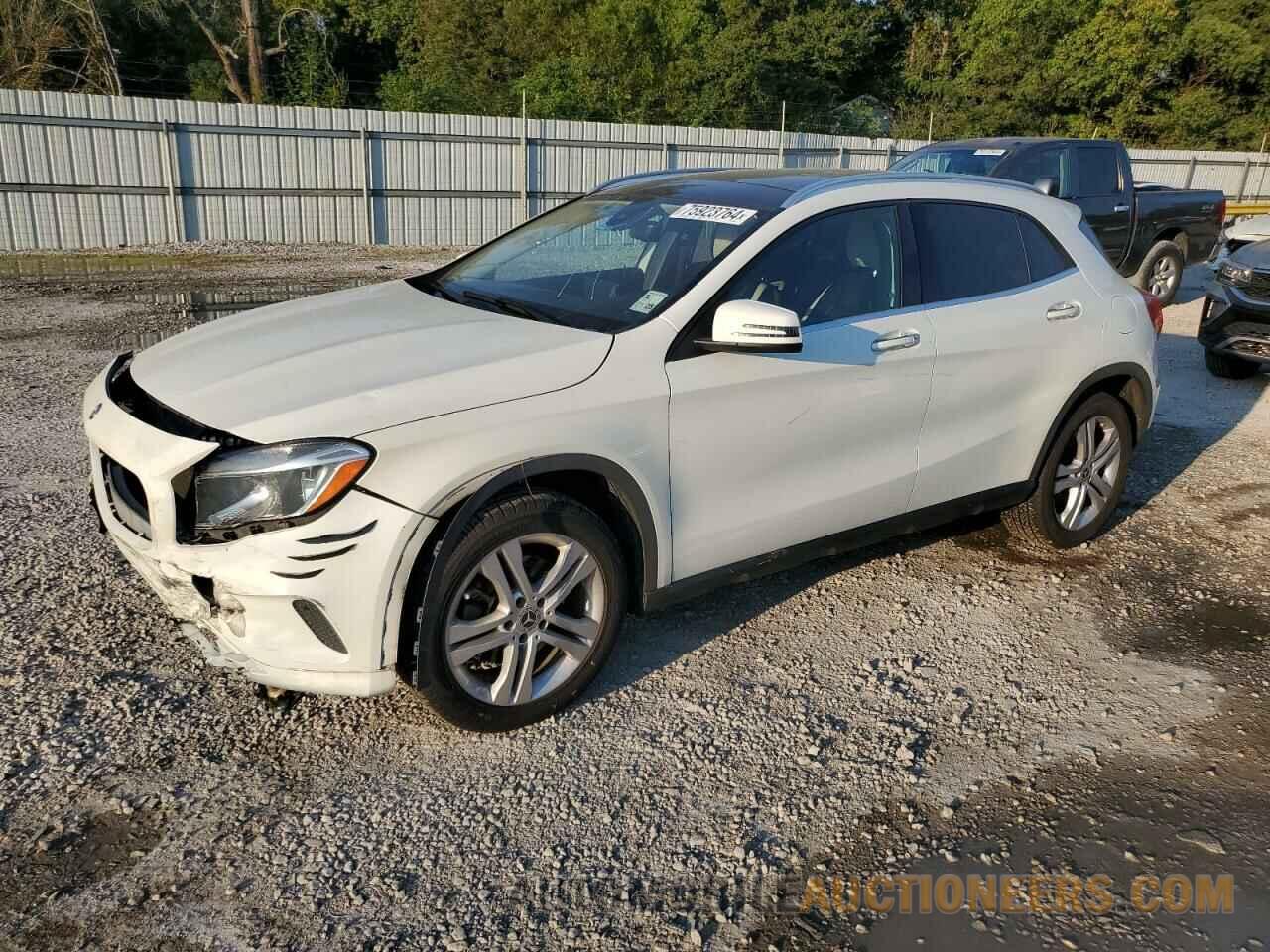 WDCTG4EB9HJ329340 MERCEDES-BENZ GLA-CLASS 2017