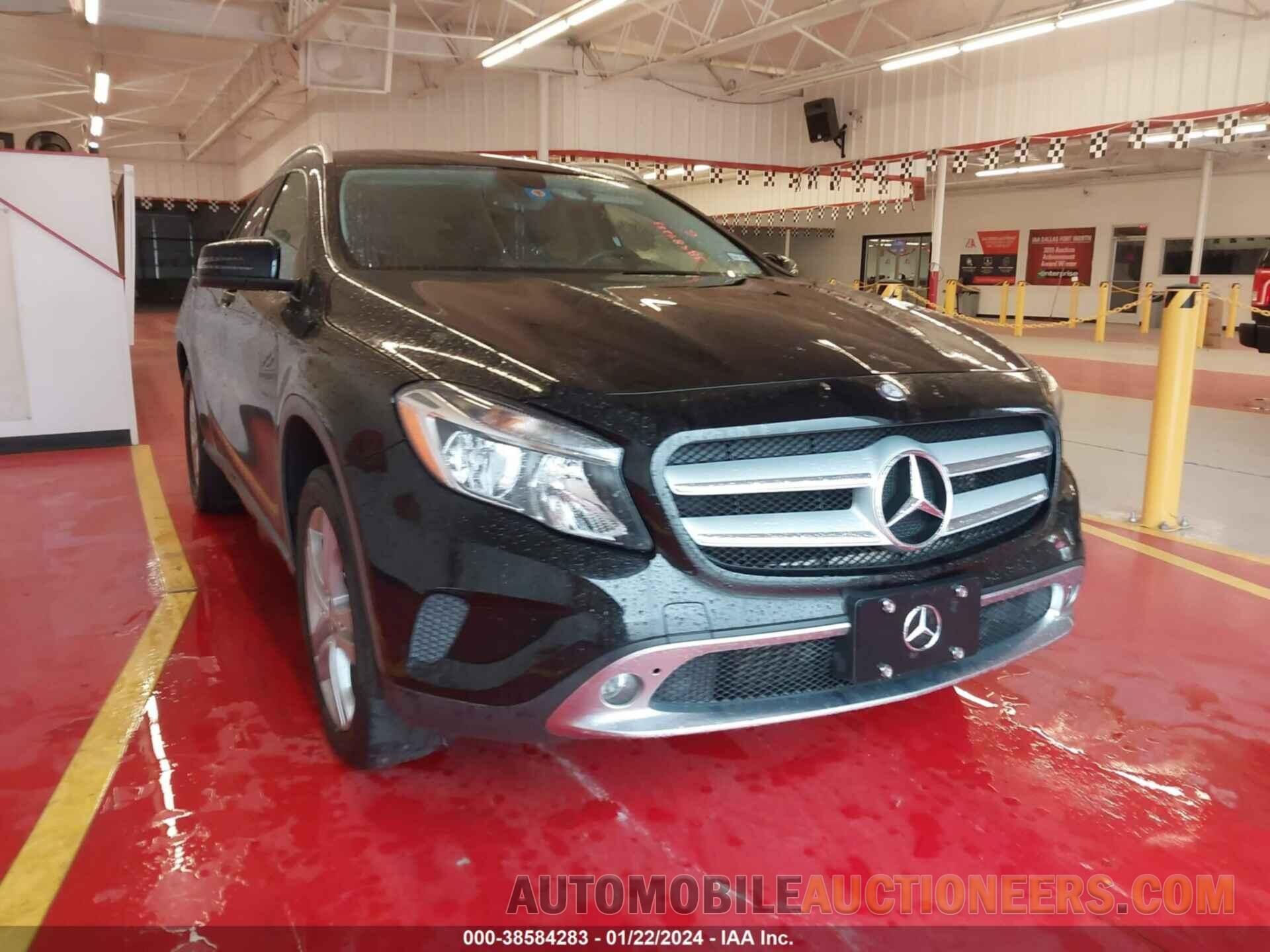 WDCTG4EBXFJ129239 MERCEDES-BENZ GLA 250 2015