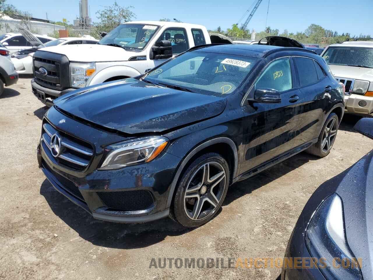 WDCTG4EBXHJ319268 MERCEDES-BENZ GLA-CLASS 2017