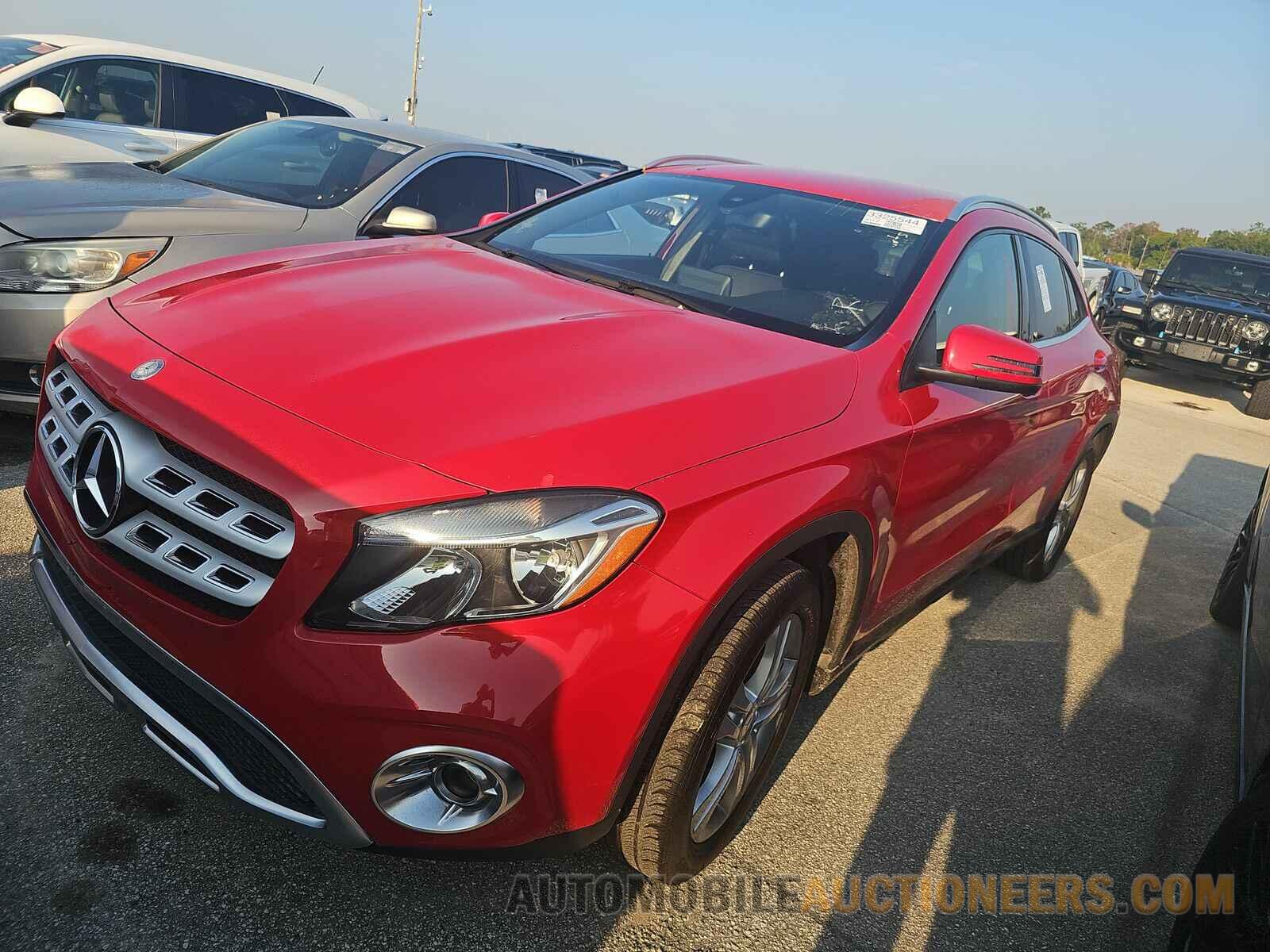 WDCTG4EBXJJ368928 Mercedes-Benz GLA 2018