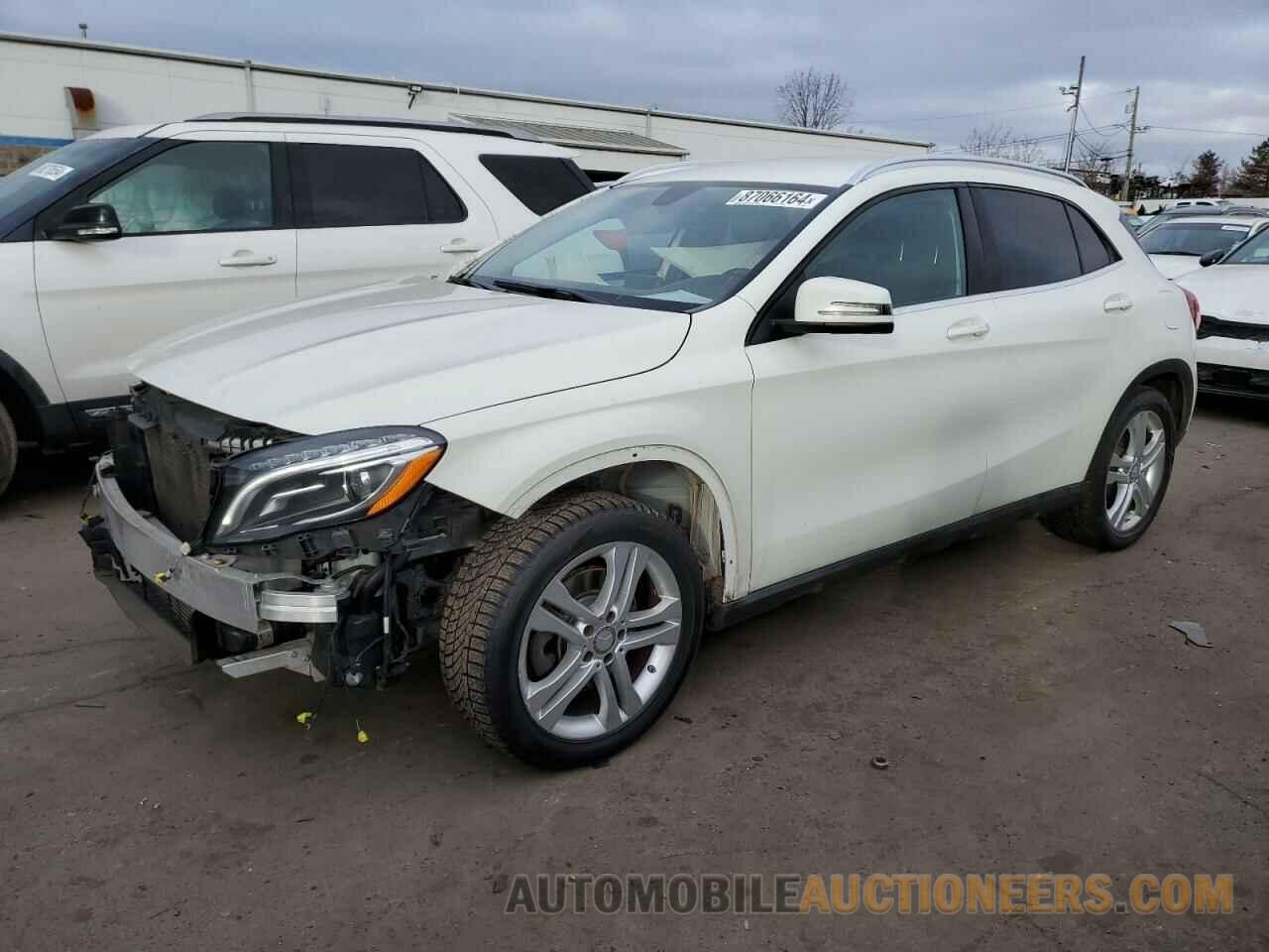 WDCTG4GB0FJ106128 MERCEDES-BENZ GLA-CLASS 2015