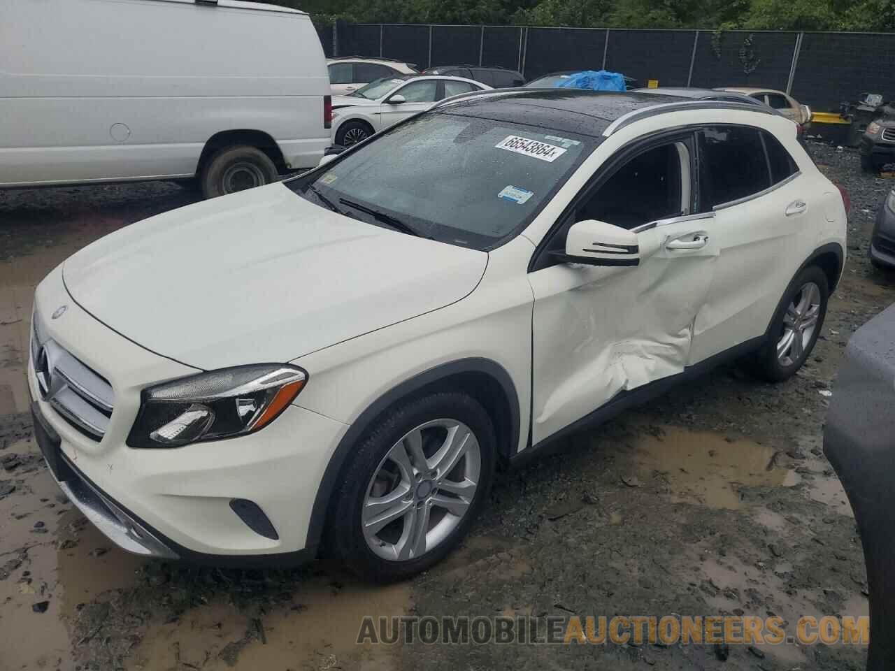 WDCTG4GB0HJ310141 MERCEDES-BENZ GLA-CLASS 2017