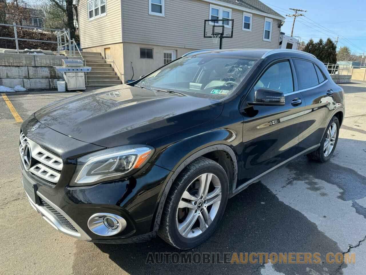 WDCTG4GB0KJ645939 MERCEDES-BENZ GLA-CLASS 2019