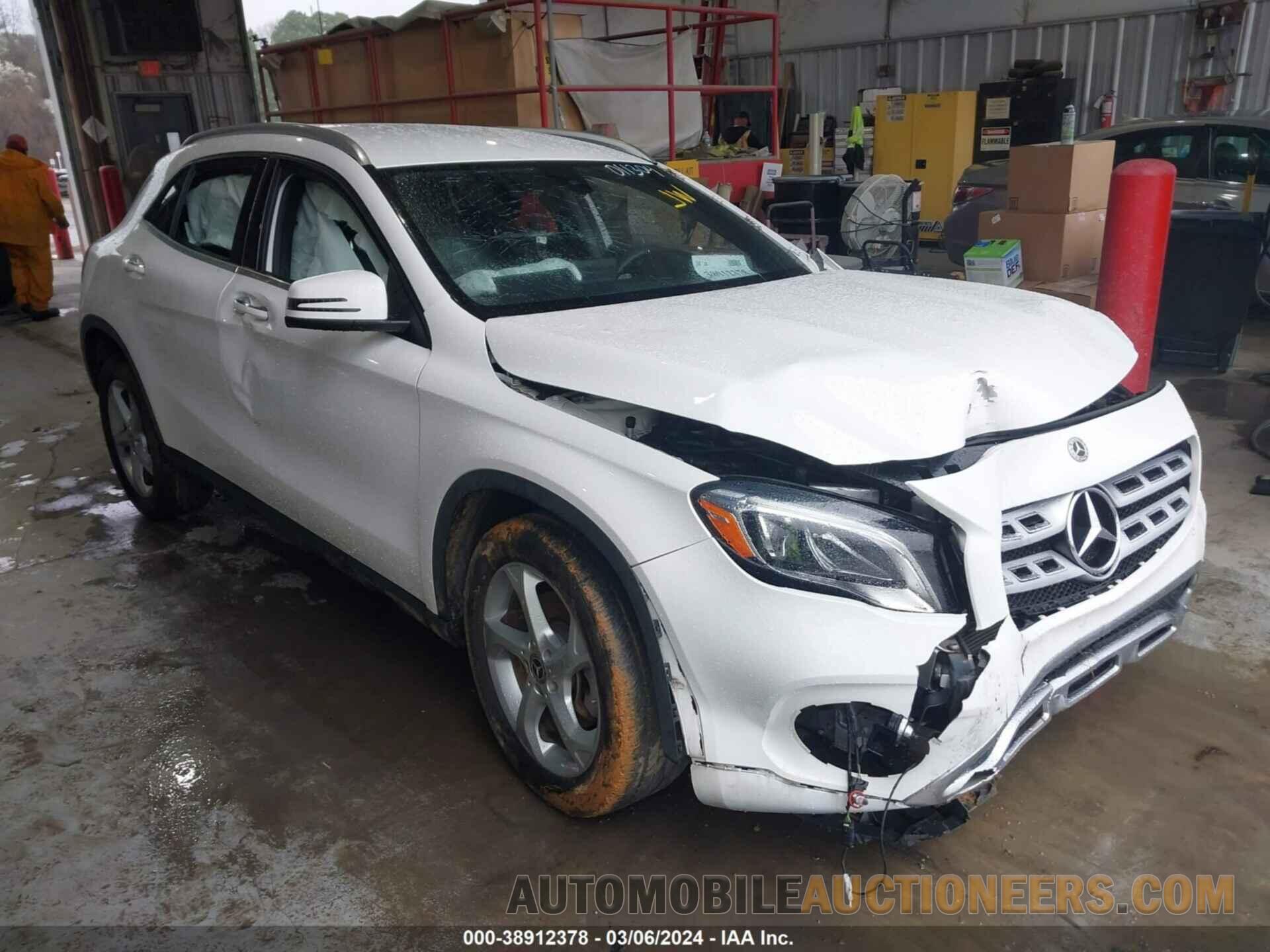 WDCTG4GB0KU011304 MERCEDES-BENZ GLA 2019