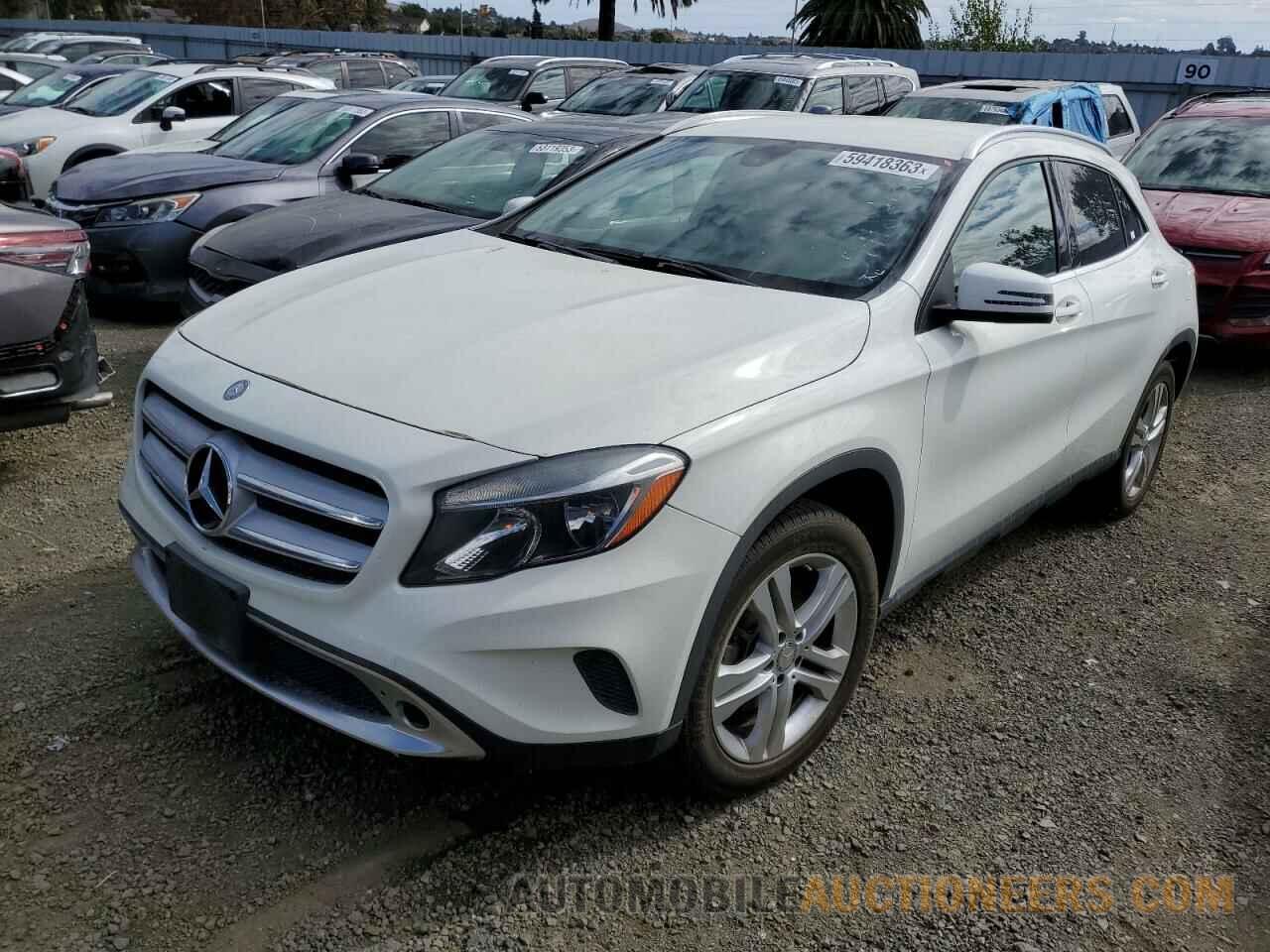 WDCTG4GB1FJ068618 MERCEDES-BENZ GLA-CLASS 2015