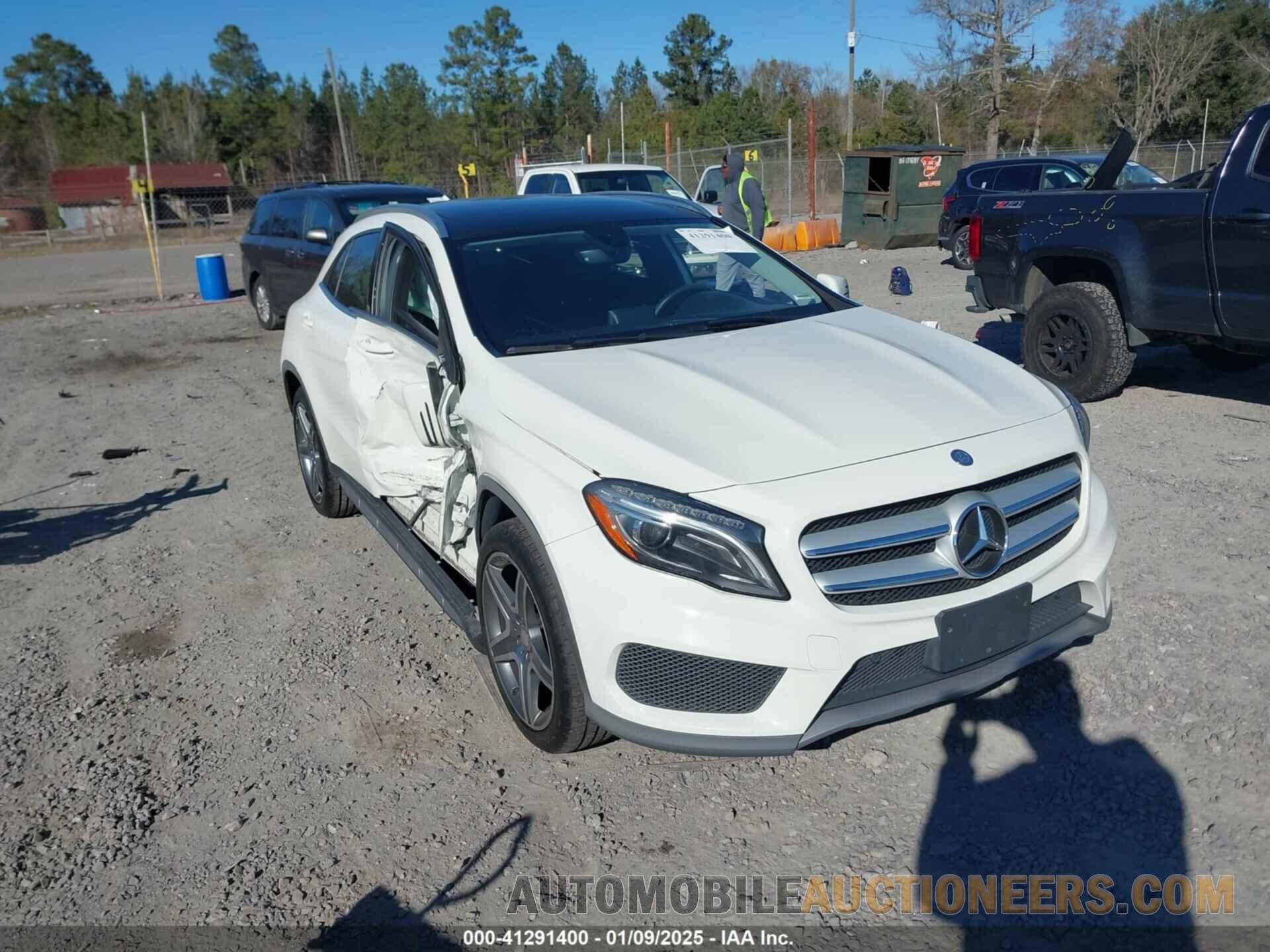 WDCTG4GB1FJ074600 MERCEDES-BENZ GLA 250 2015