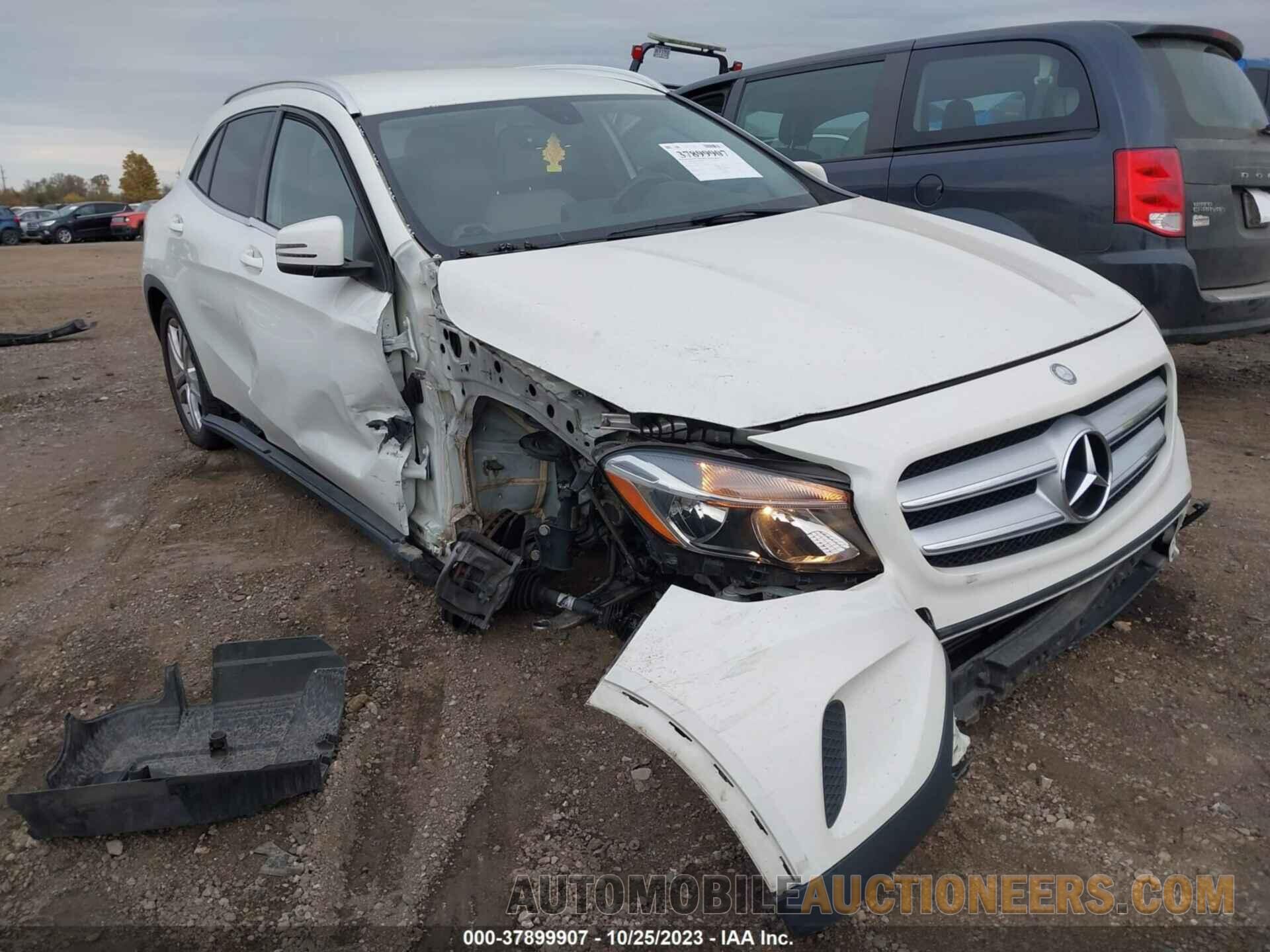 WDCTG4GB1FJ097925 MERCEDES-BENZ GLA 250 2015