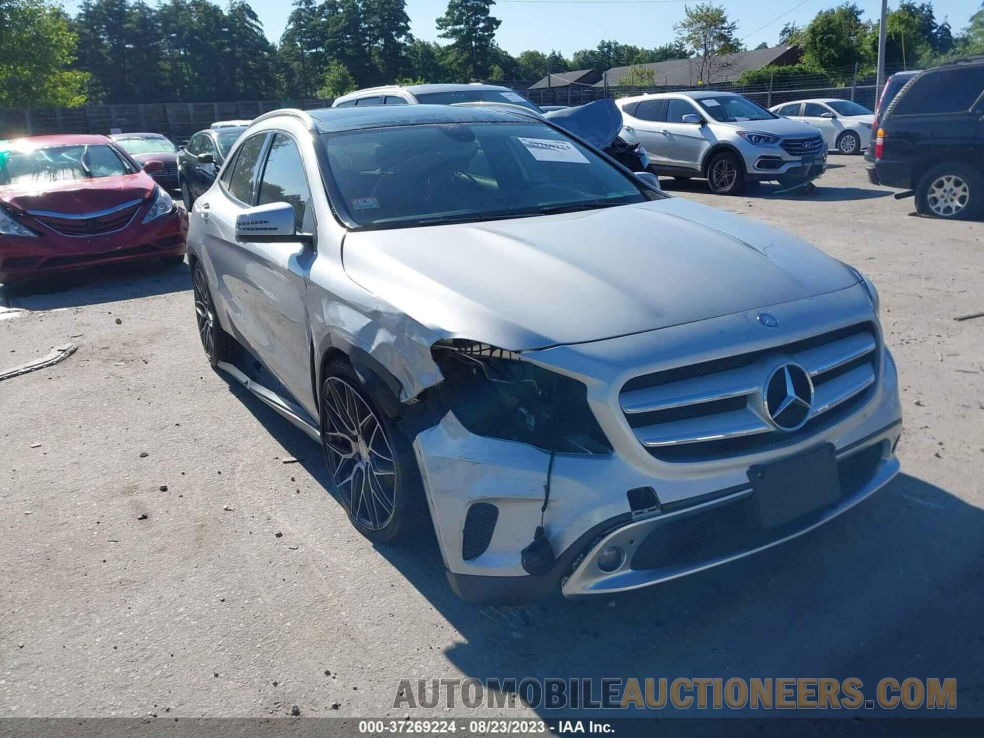 WDCTG4GB1FJ118952 MERCEDES-BENZ GLA 250 2015