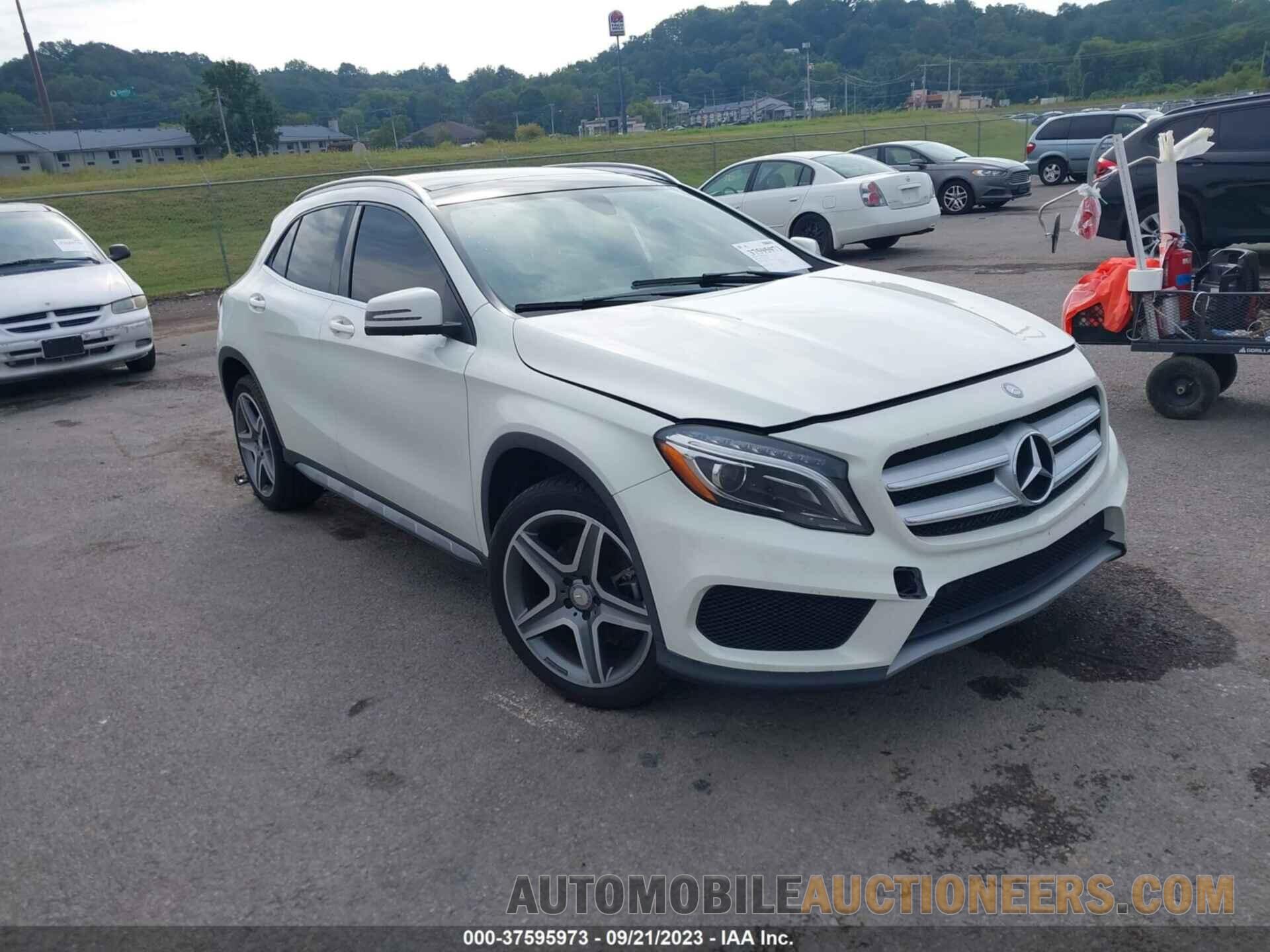 WDCTG4GB1GJ233049 MERCEDES-BENZ GLA 2016