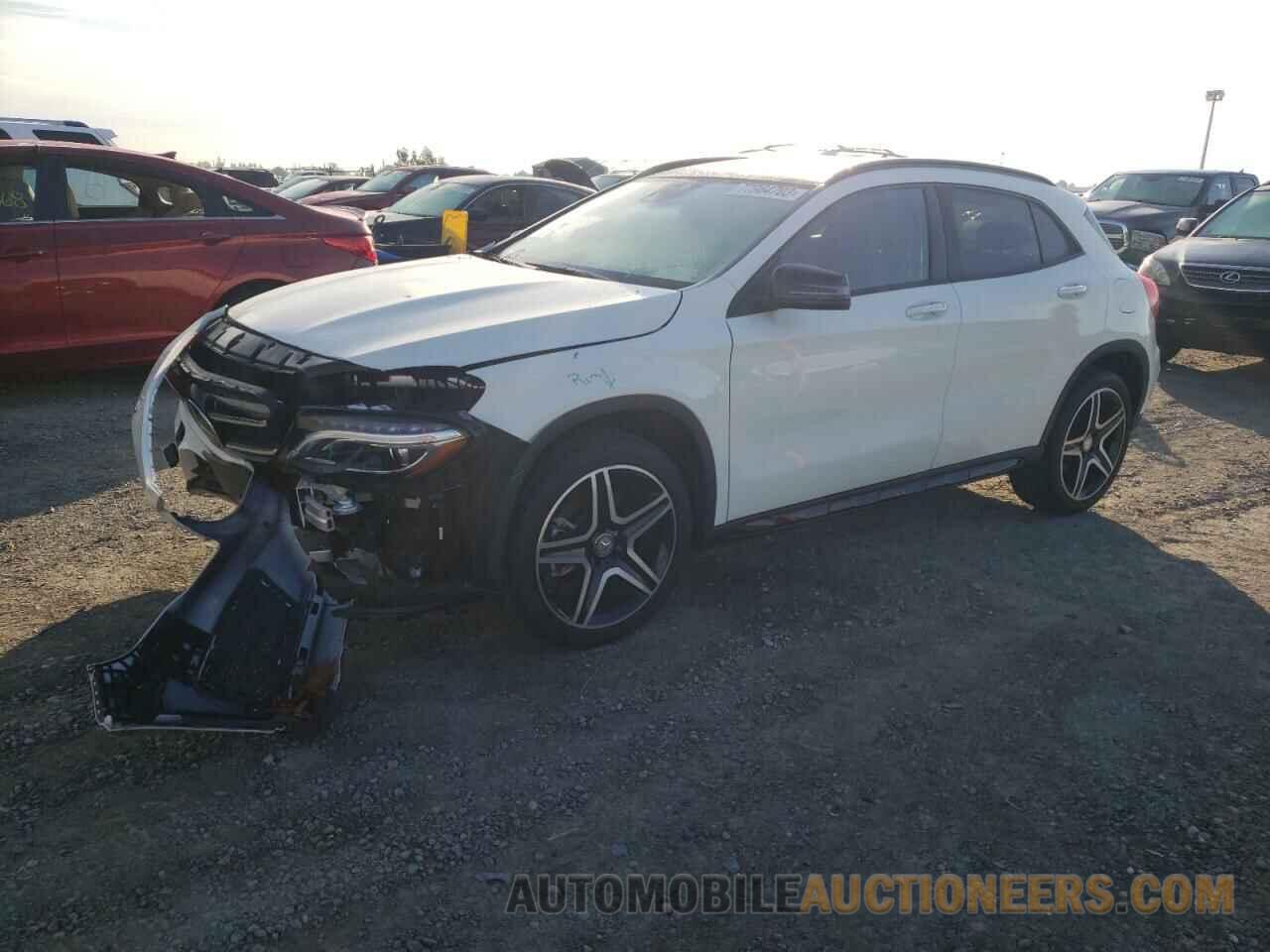 WDCTG4GB2GJ223064 MERCEDES-BENZ GLA-CLASS 2016