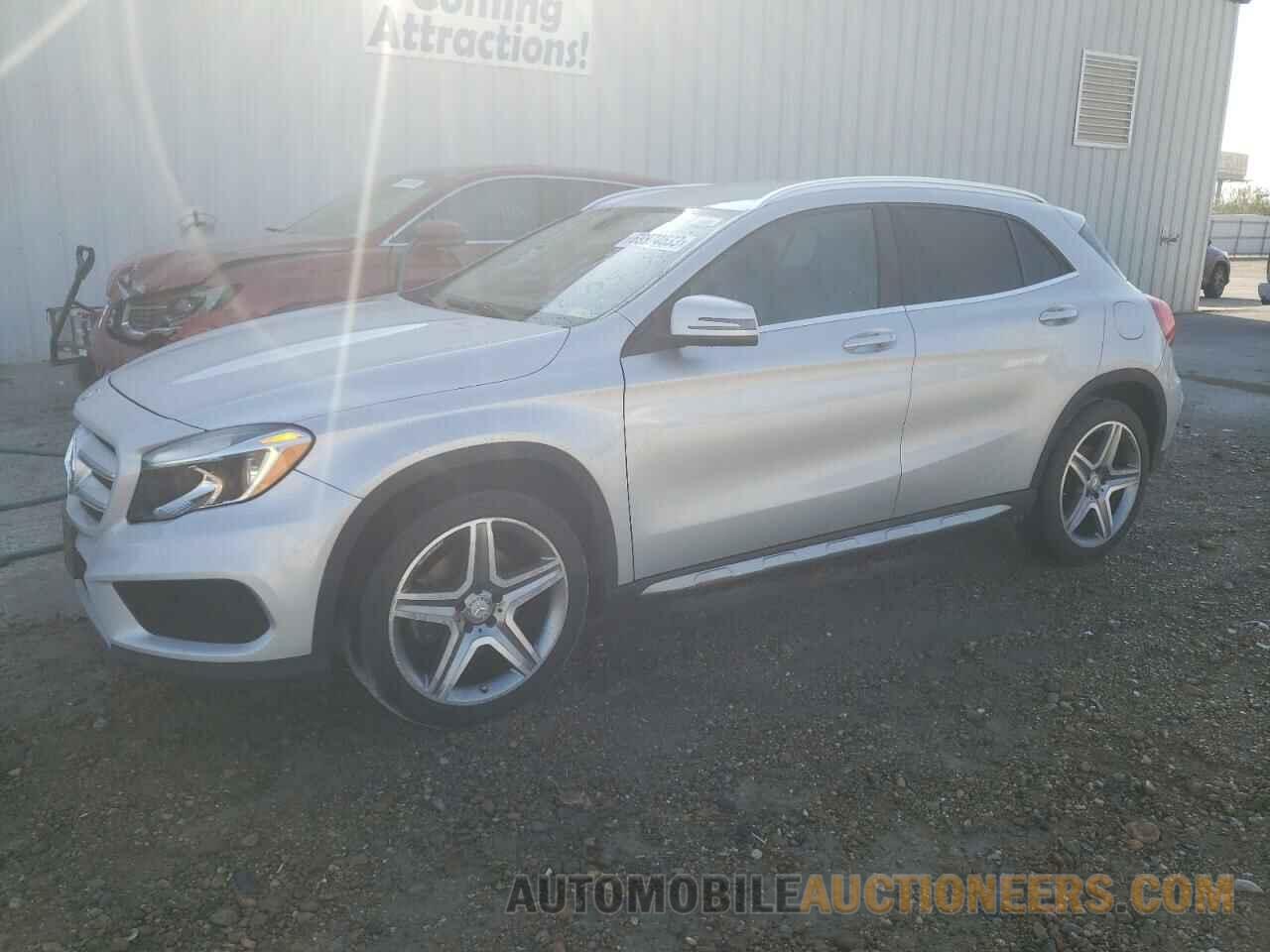 WDCTG4GB3FJ039248 MERCEDES-BENZ GLA-CLASS 2015