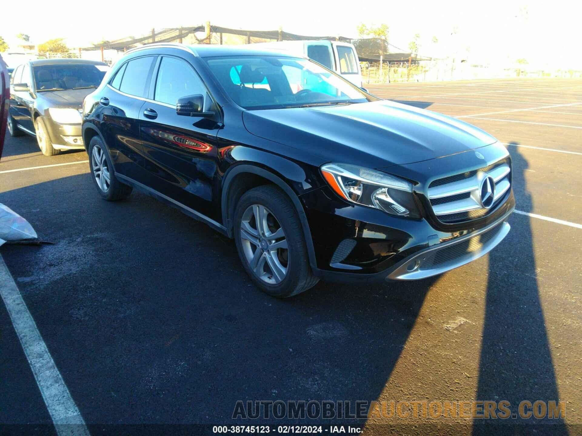 WDCTG4GB3FJ095562 MERCEDES-BENZ GLA 250 2015