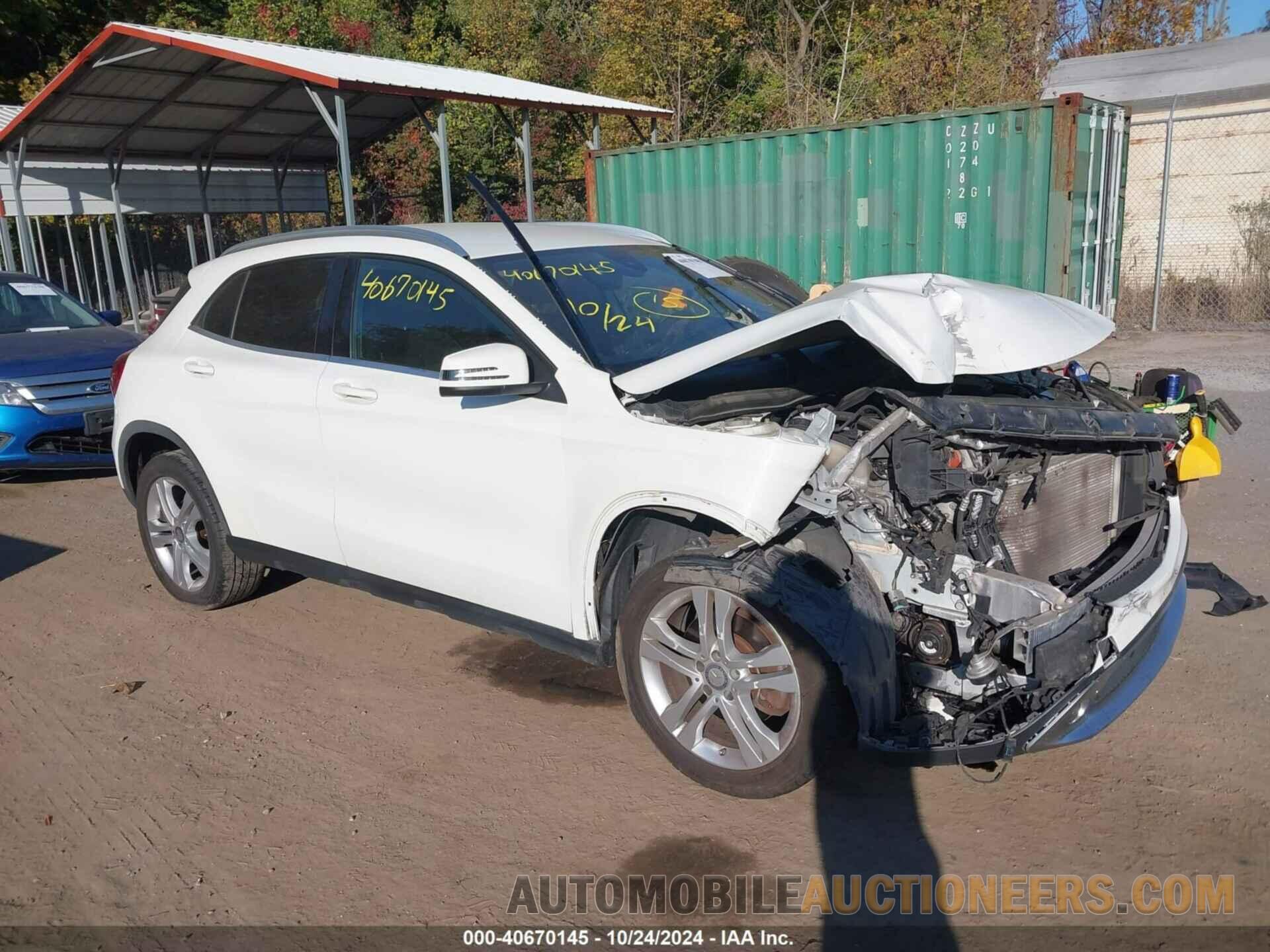 WDCTG4GB3HJ303264 MERCEDES-BENZ GLA 250 2017