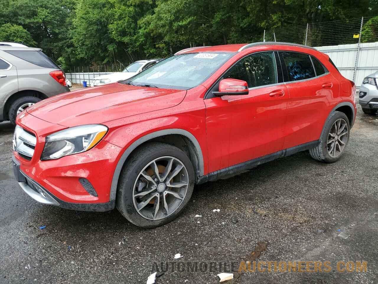 WDCTG4GB4FJ157972 MERCEDES-BENZ GLA-CLASS 2015