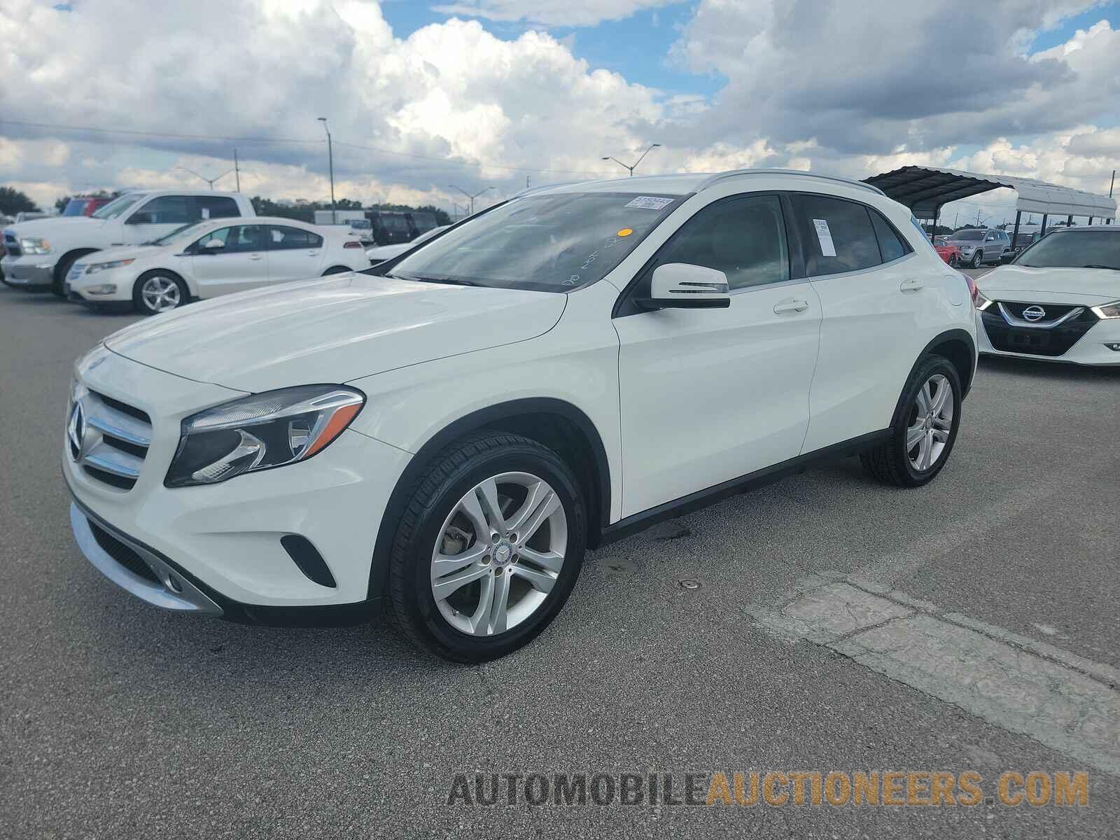 WDCTG4GB4HJ350030 Mercedes-Benz GLA 2017