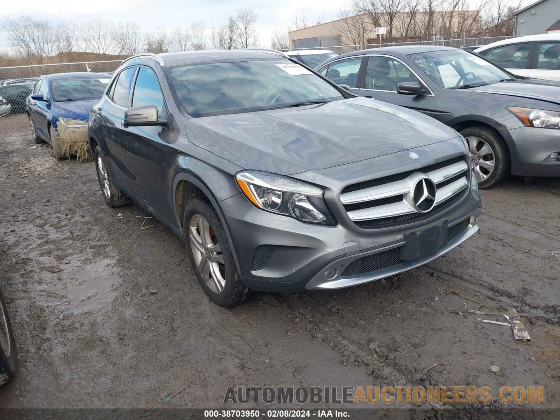 WDCTG4GB5FJ040918 MERCEDES-BENZ GLA 250 2015