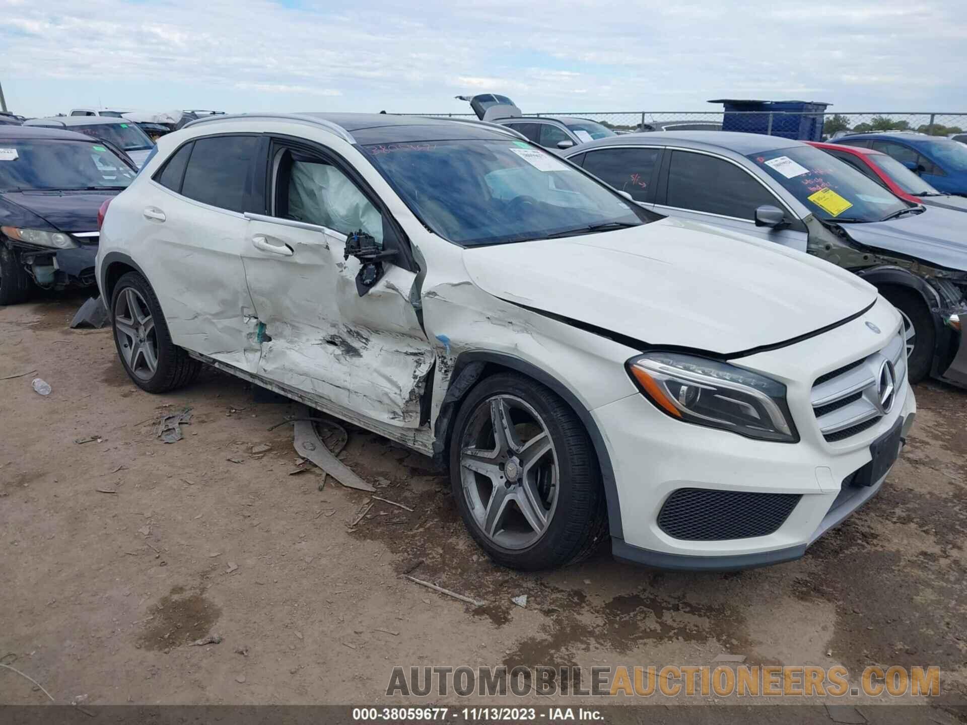 WDCTG4GB5FJ075877 MERCEDES-BENZ GLA 2015