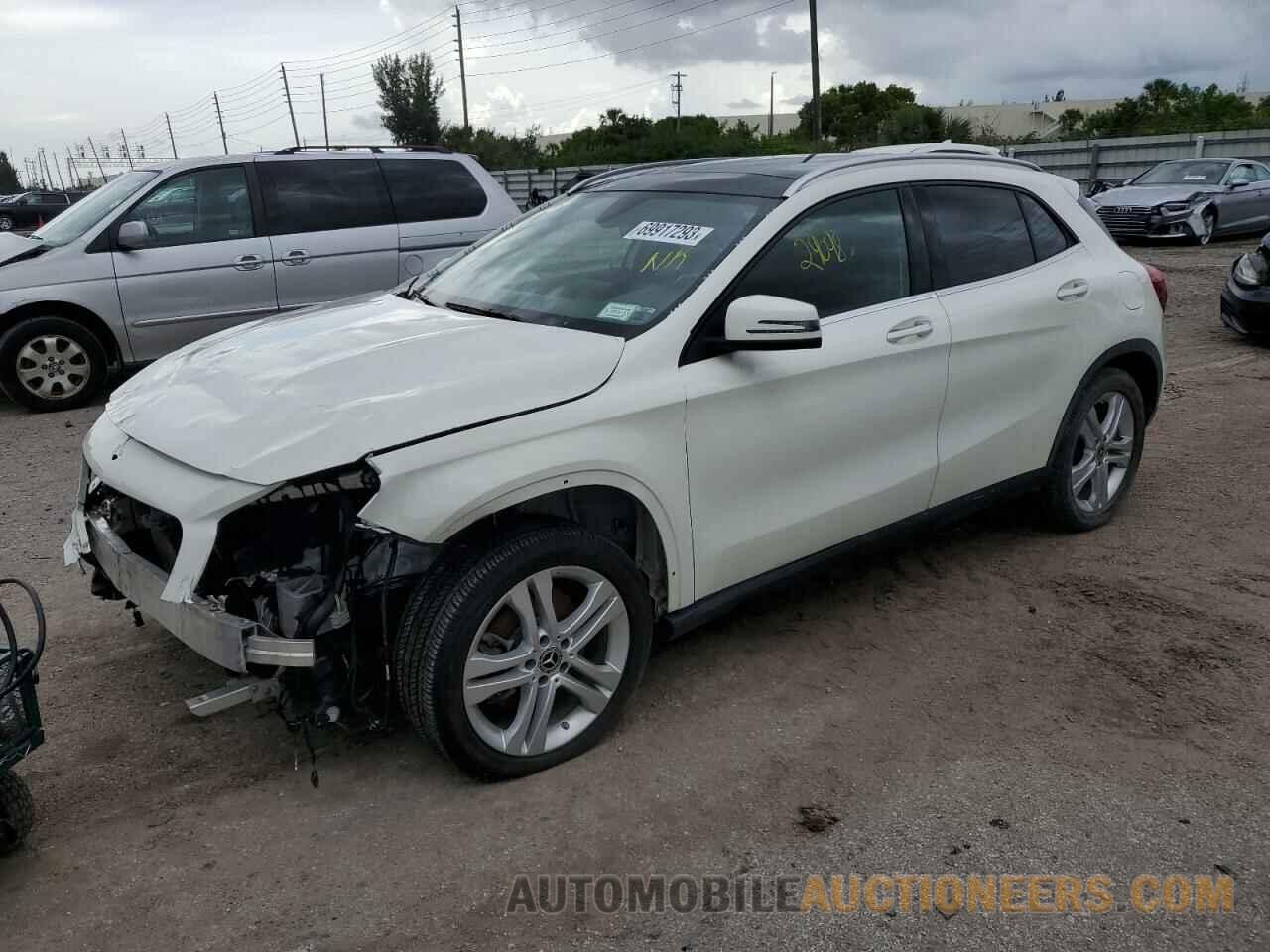 WDCTG4GB5JJ452555 MERCEDES-BENZ GLA-CLASS 2018