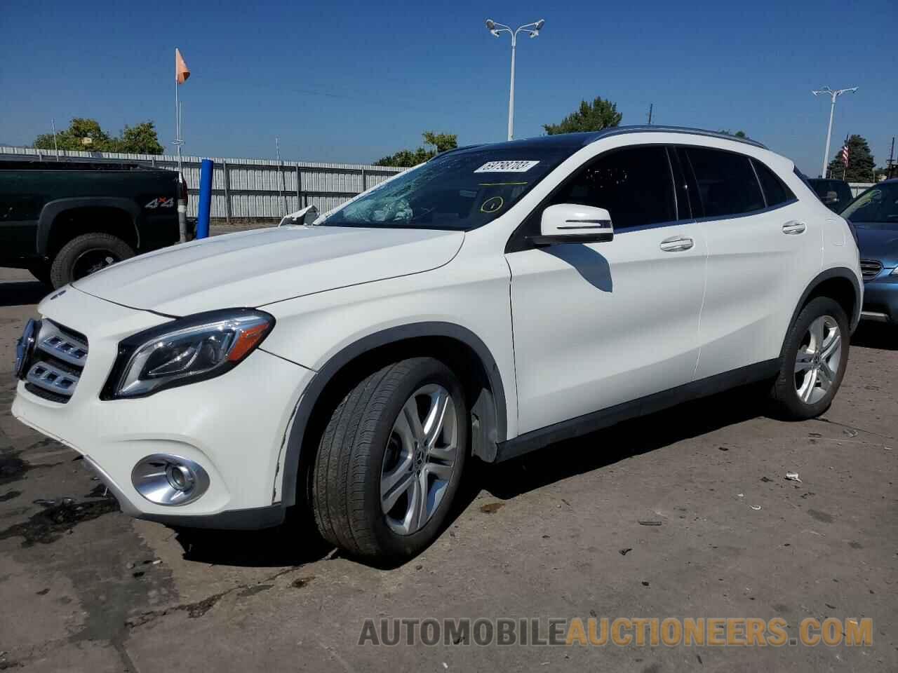 WDCTG4GB5KJ589058 MERCEDES-BENZ GLA-CLASS 2019