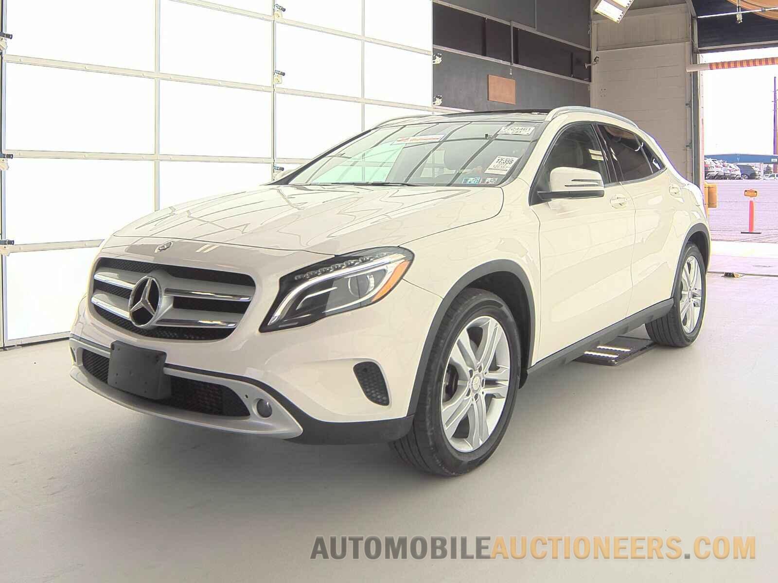 WDCTG4GB6FJ067884 Mercedes-Benz GLA 2015