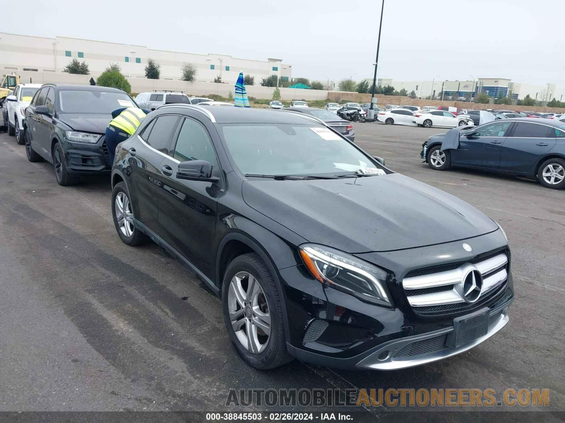 WDCTG4GB7FJ099775 MERCEDES-BENZ GLA 250 2015