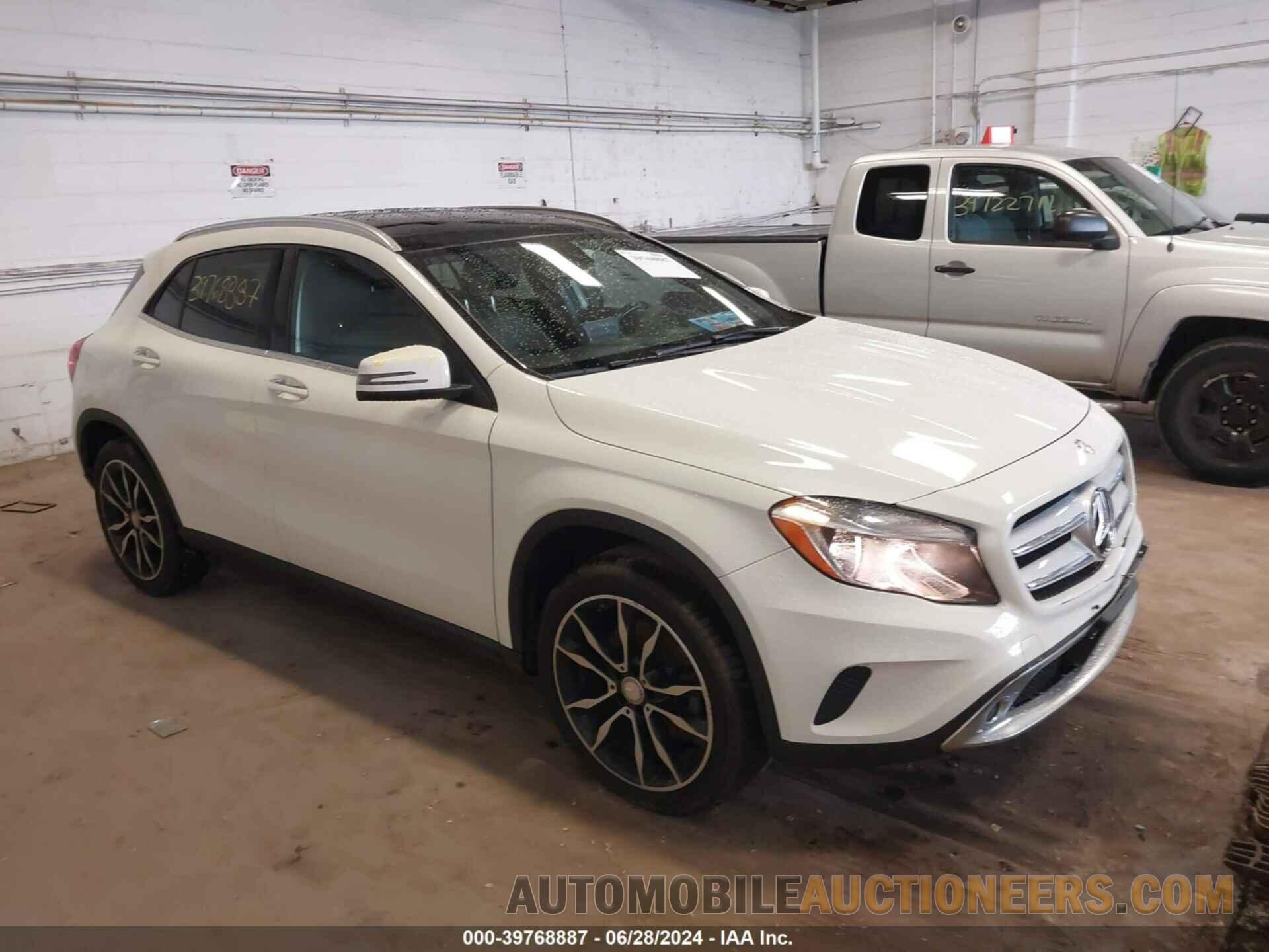 WDCTG4GB7HJ328376 MERCEDES-BENZ GLA 2017