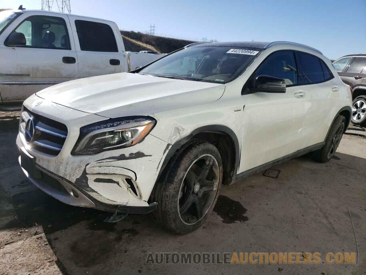 WDCTG4GB8FJ060192 MERCEDES-BENZ GLA-CLASS 2015