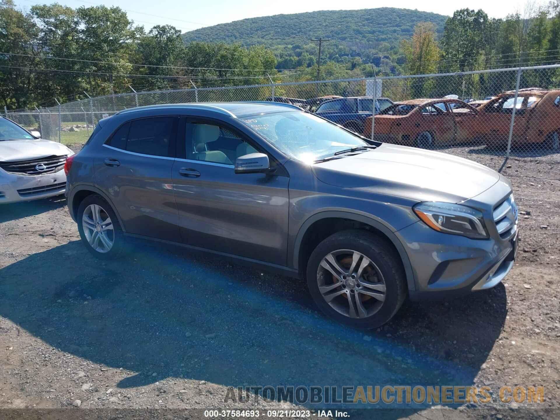 WDCTG4GB8FJ097761 MERCEDES-BENZ GLA-CLASS 2015