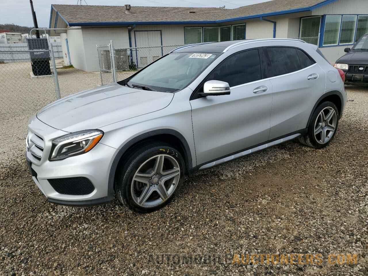 WDCTG4GB8FJ121041 MERCEDES-BENZ GLA-CLASS 2015