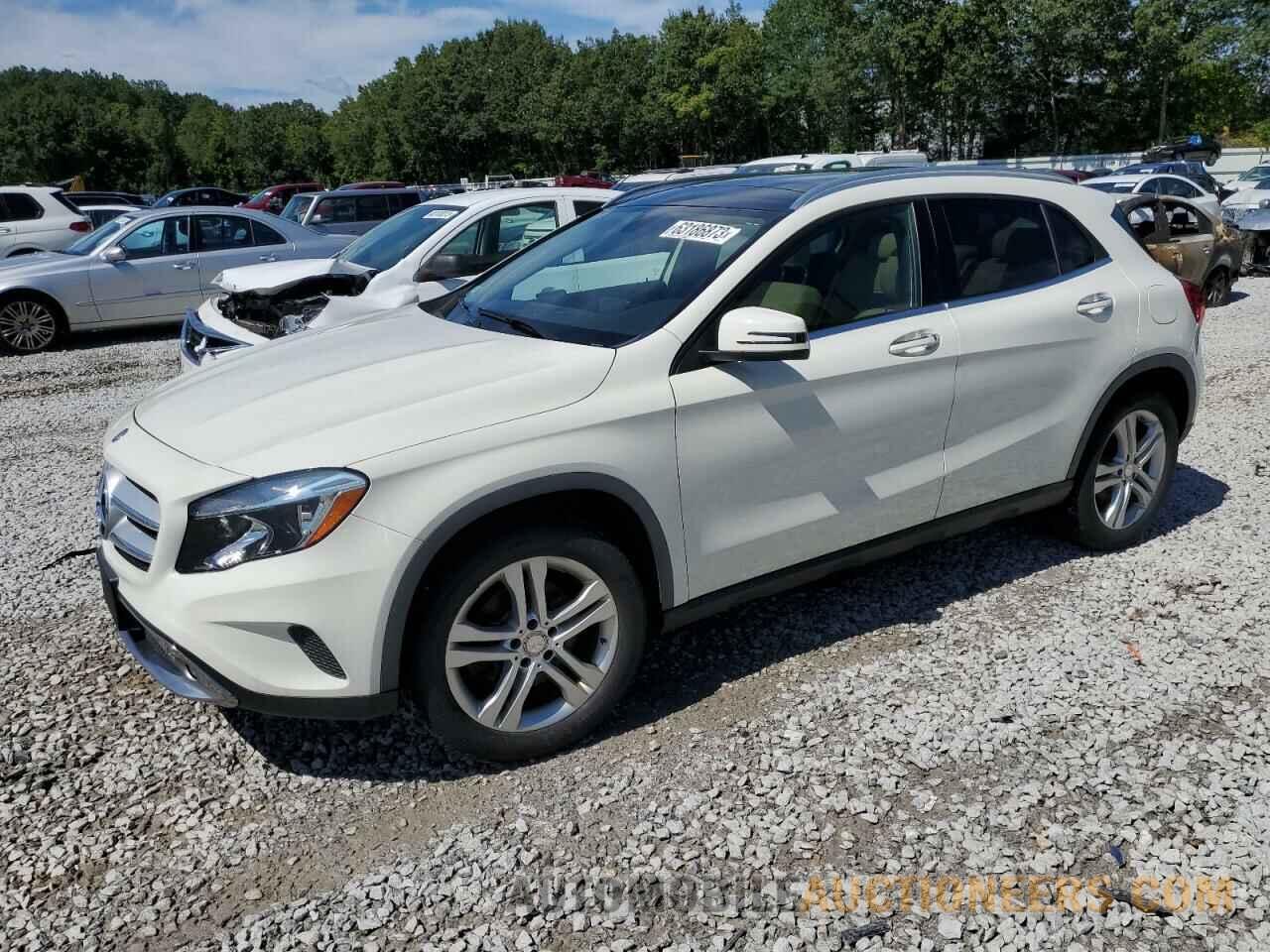 WDCTG4GB8FJ183586 MERCEDES-BENZ GLA-CLASS 2015