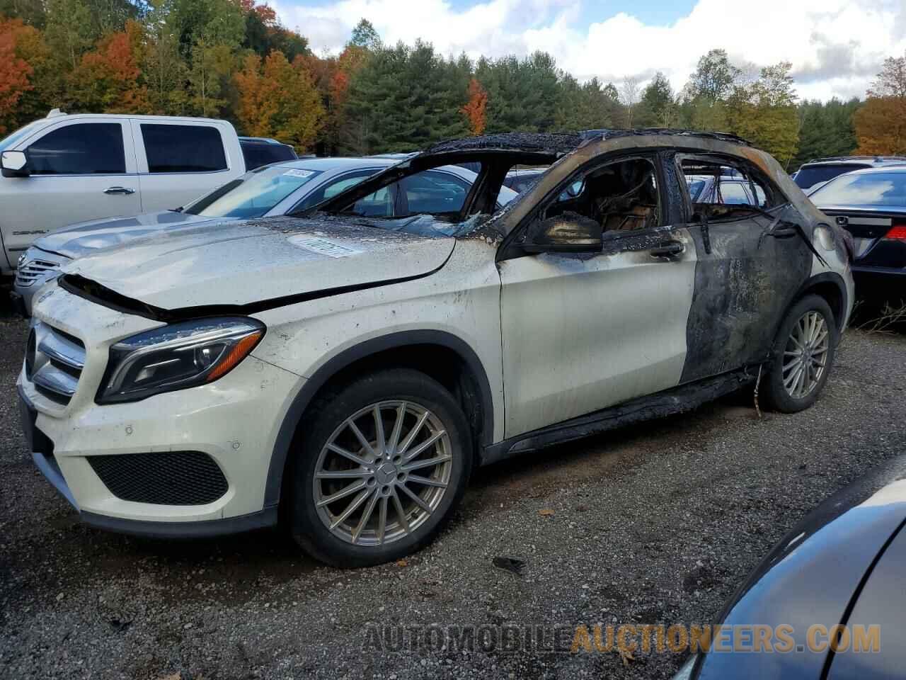 WDCTG4GB9FJ052747 MERCEDES-BENZ GLA-CLASS 2015