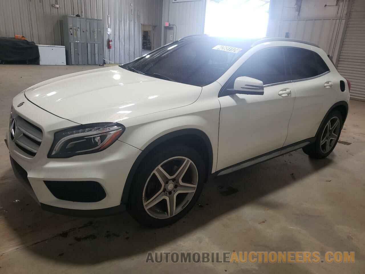 WDCTG4GB9FJ071086 MERCEDES-BENZ GLA-CLASS 2015