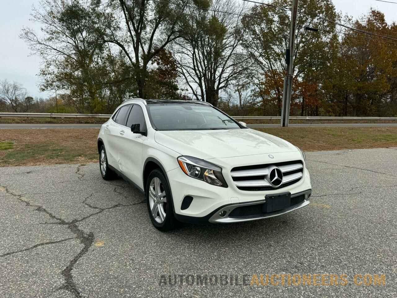 WDCTG4GB9FJ176906 MERCEDES-BENZ GLA-CLASS 2015