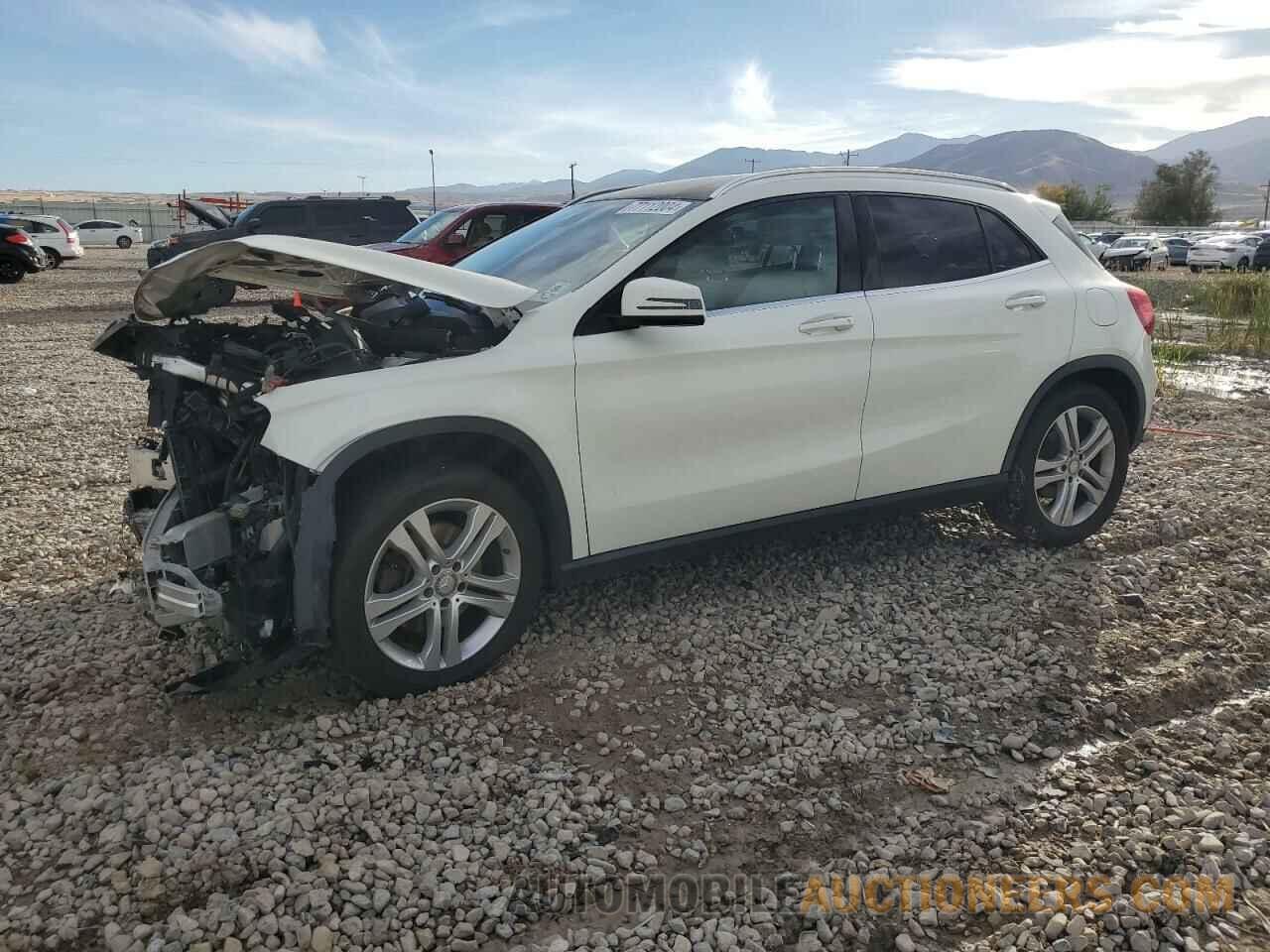 WDCTG4GB9GJ277557 MERCEDES-BENZ GLA-CLASS 2016