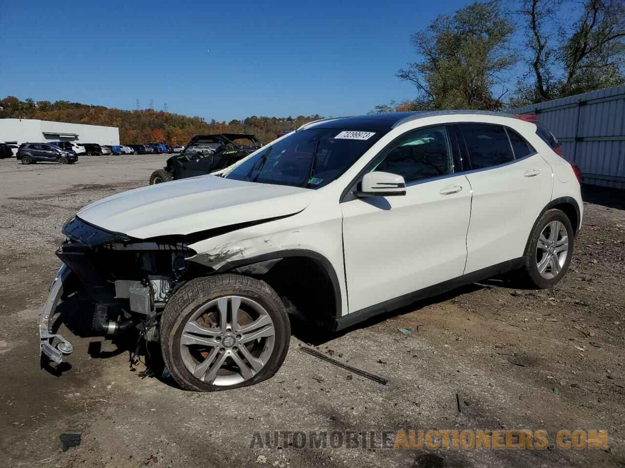 WDCTG4GB9HJ352095 MERCEDES-BENZ GLA-CLASS 2017