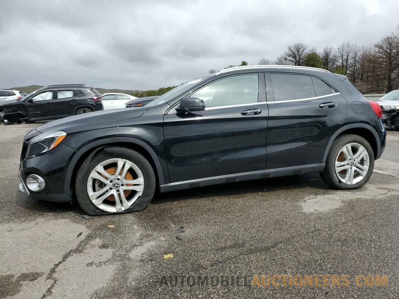 WDCTG4GB9KU014427 MERCEDES-BENZ GLA-CLASS 2019