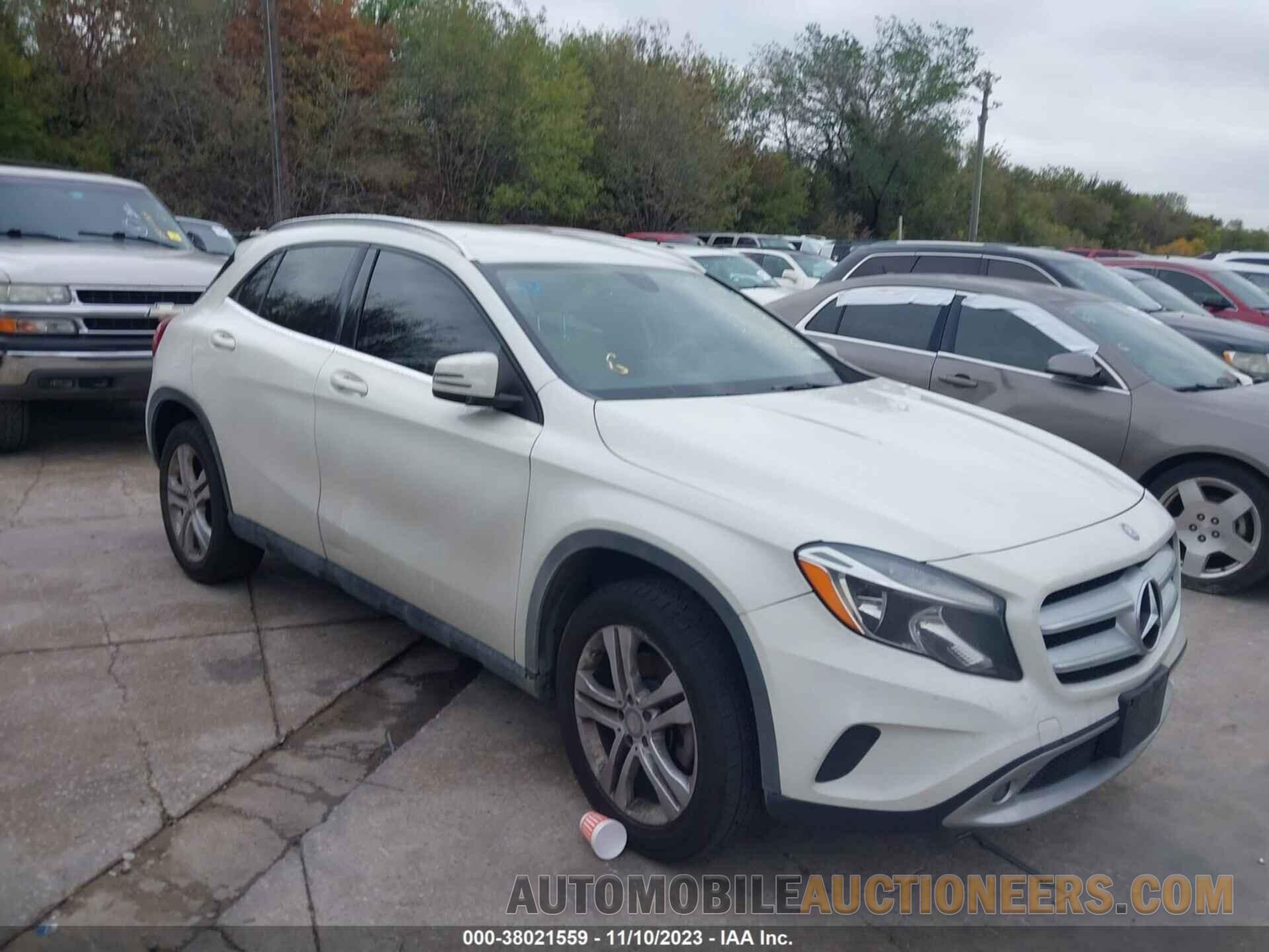 WDCTG4GBXFJ032619 MERCEDES-BENZ GLA-CLASS 2015