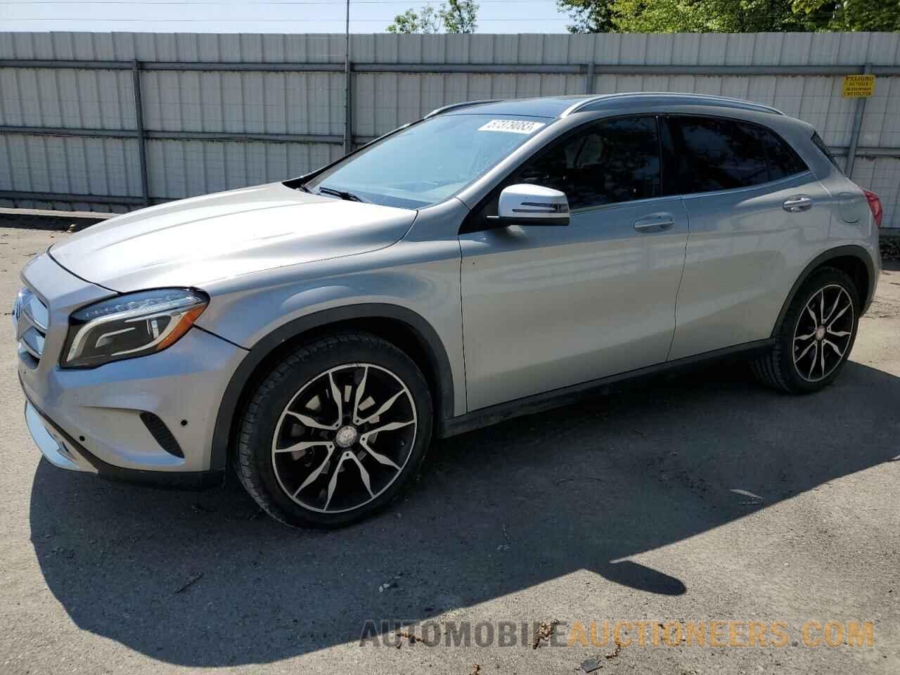 WDCTG4GBXFJ038761 MERCEDES-BENZ GLA-CLASS 2015