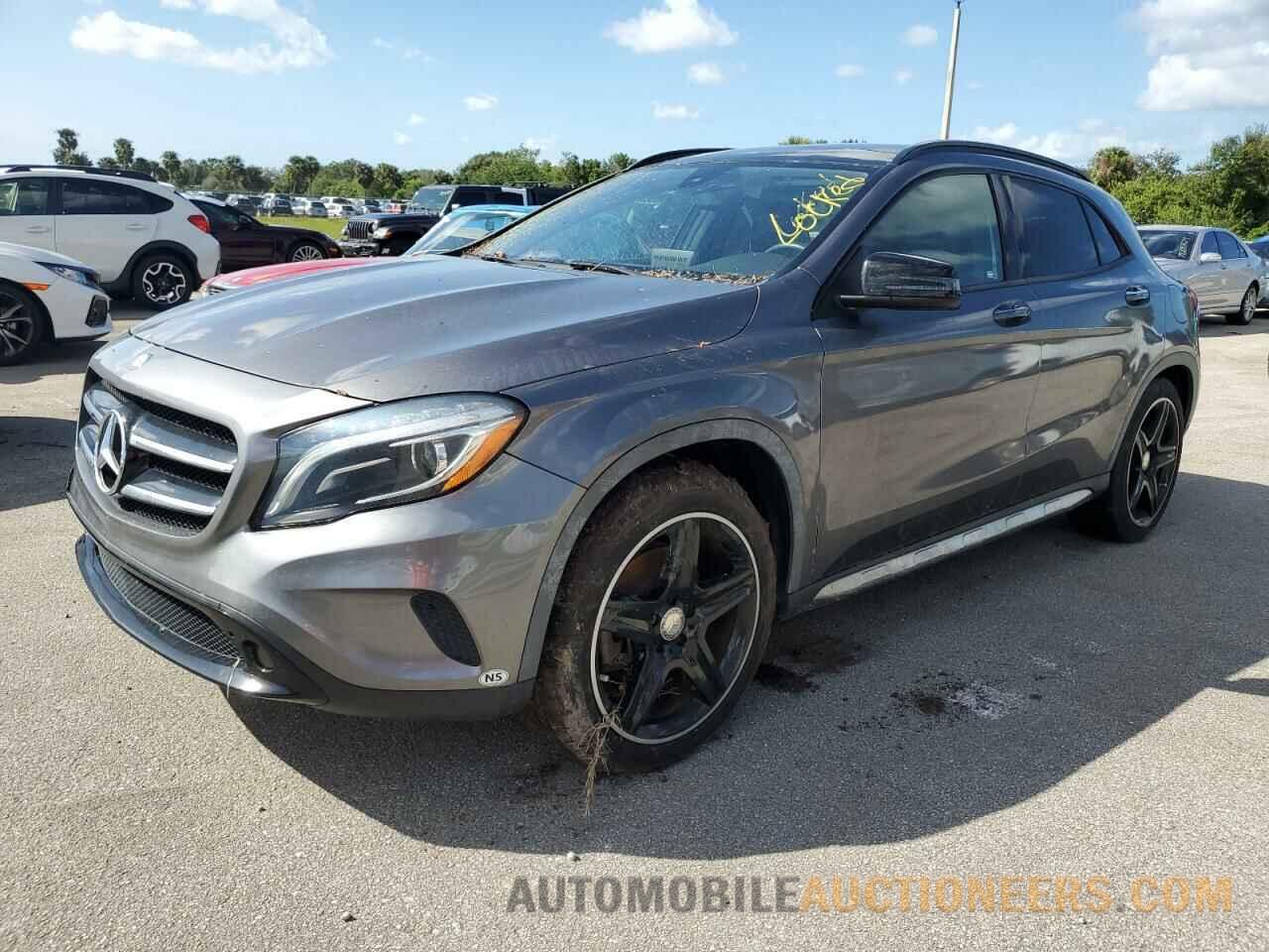 WDCTG4GBXHJ294899 MERCEDES-BENZ GLA-CLASS 2017