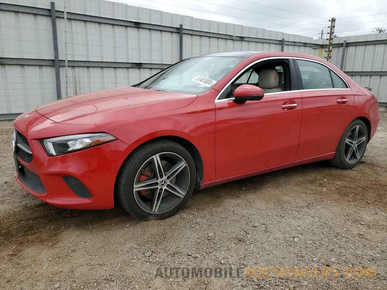 WDD3G4EB0KW017283 MERCEDES-BENZ A-CLASS 2019