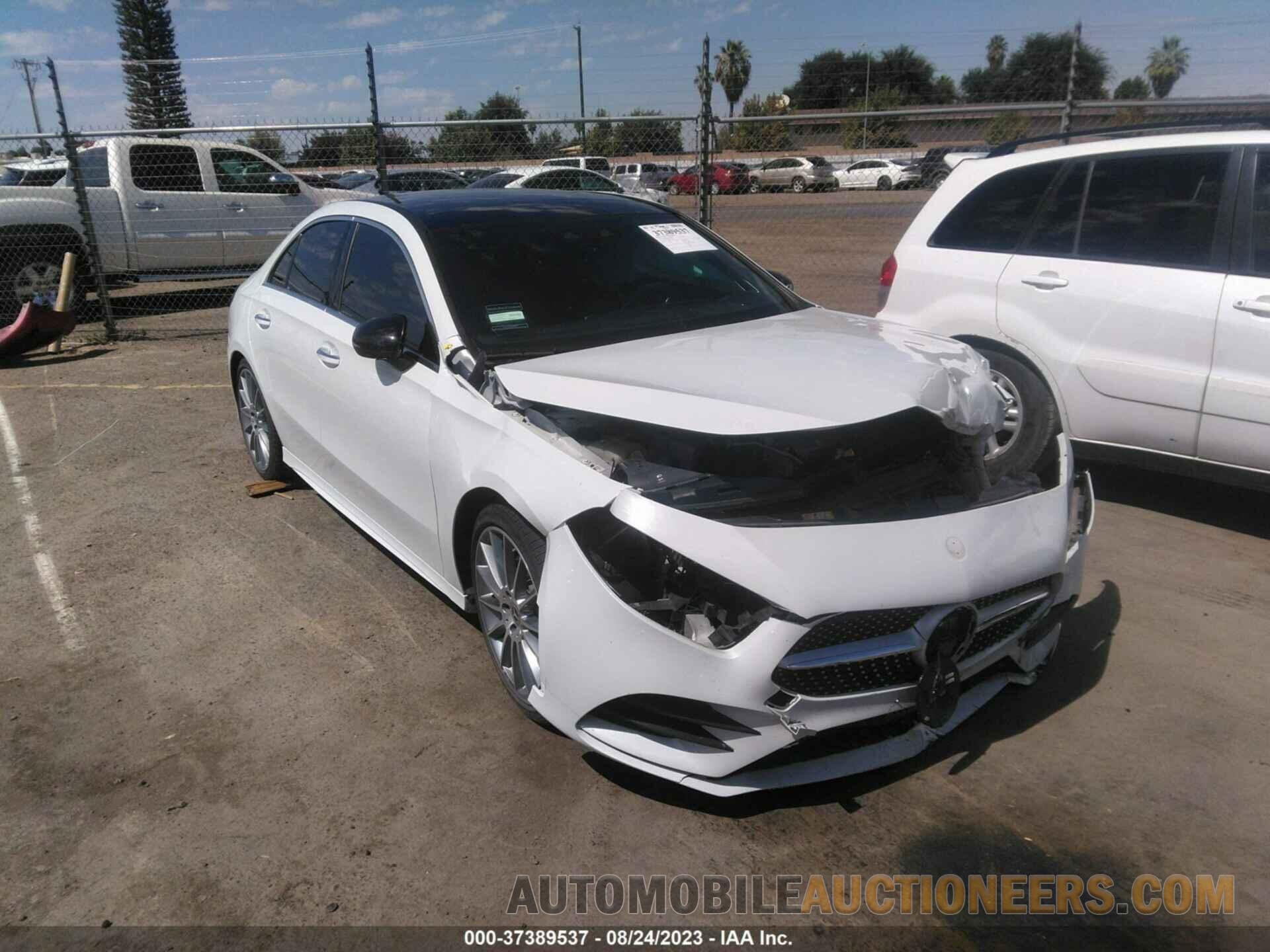 WDD3G4EB6KW022343 MERCEDES-BENZ A-CLASS 2019