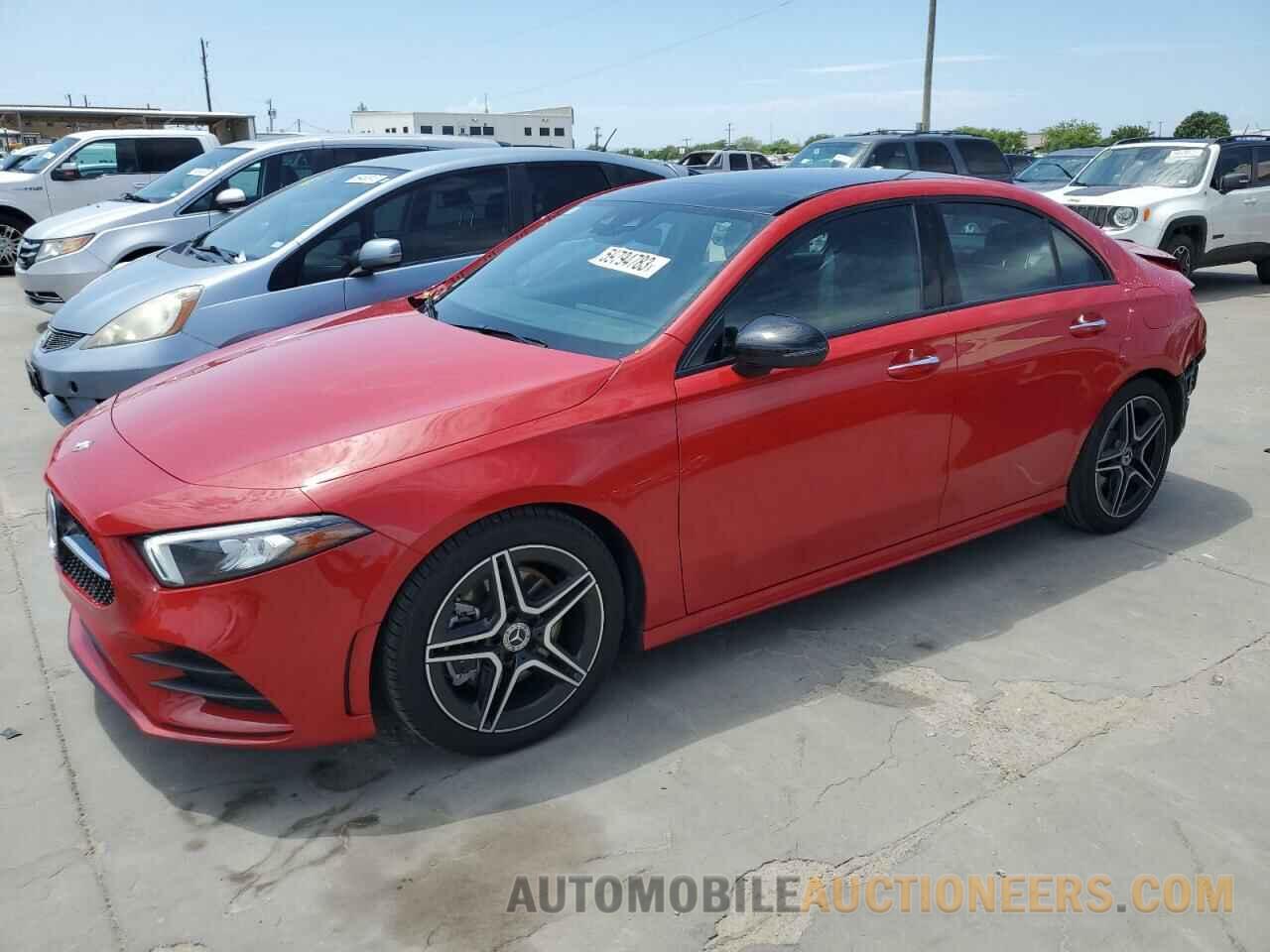 WDD3G4FB3KW013209 MERCEDES-BENZ A-CLASS 2019