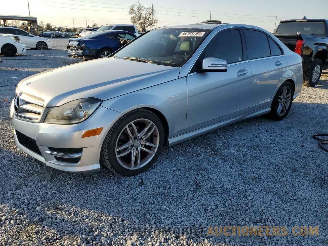 WDDGF4HB1DR280982 MERCEDES-BENZ C-CLASS 2013