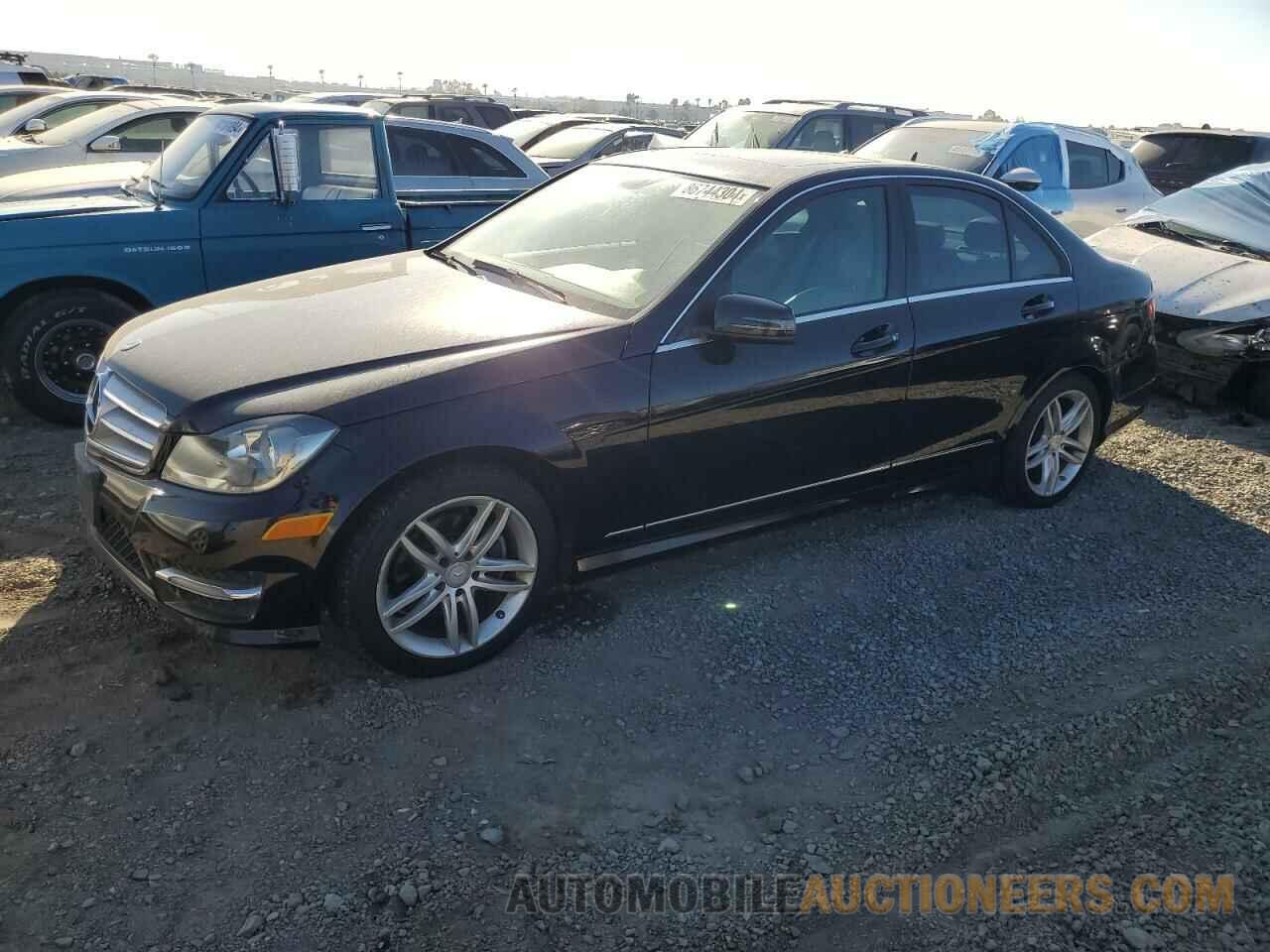 WDDGF4HB2DA829488 MERCEDES-BENZ C-CLASS 2013