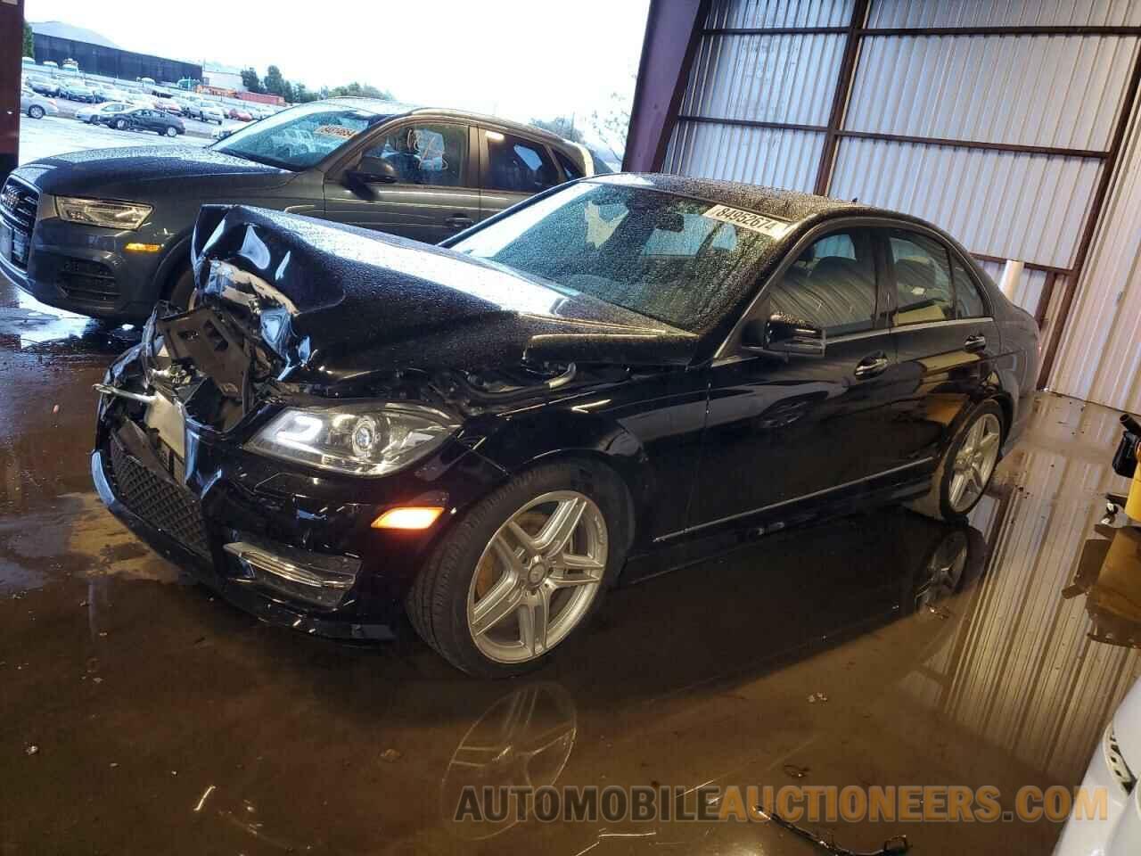 WDDGF4HB2DA873488 MERCEDES-BENZ C-CLASS 2013