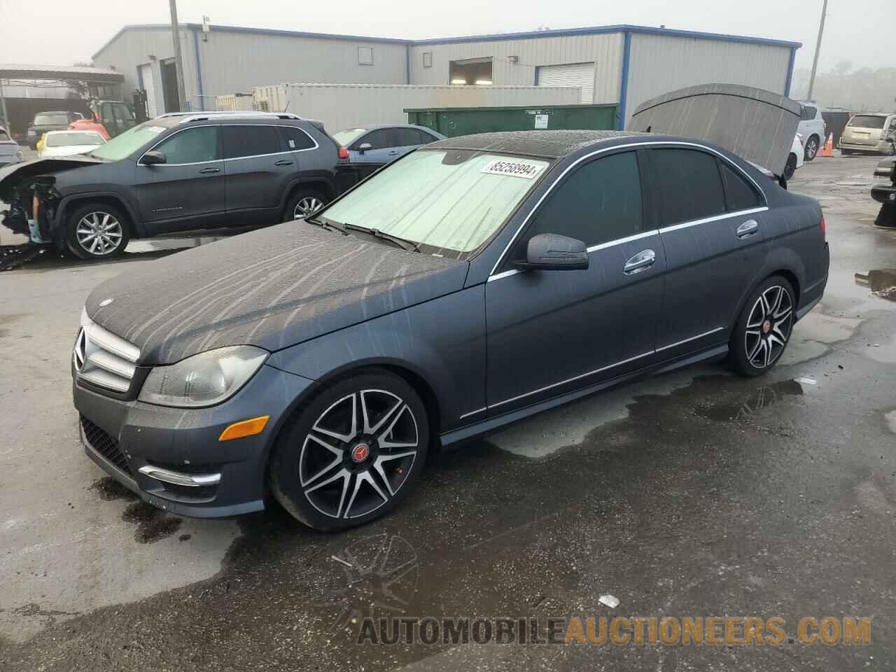 WDDGF4HB2DR277878 MERCEDES-BENZ C-CLASS 2013