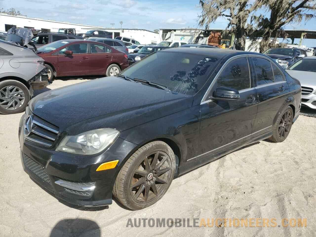 WDDGF4HB3ER310212 MERCEDES-BENZ C-CLASS 2014