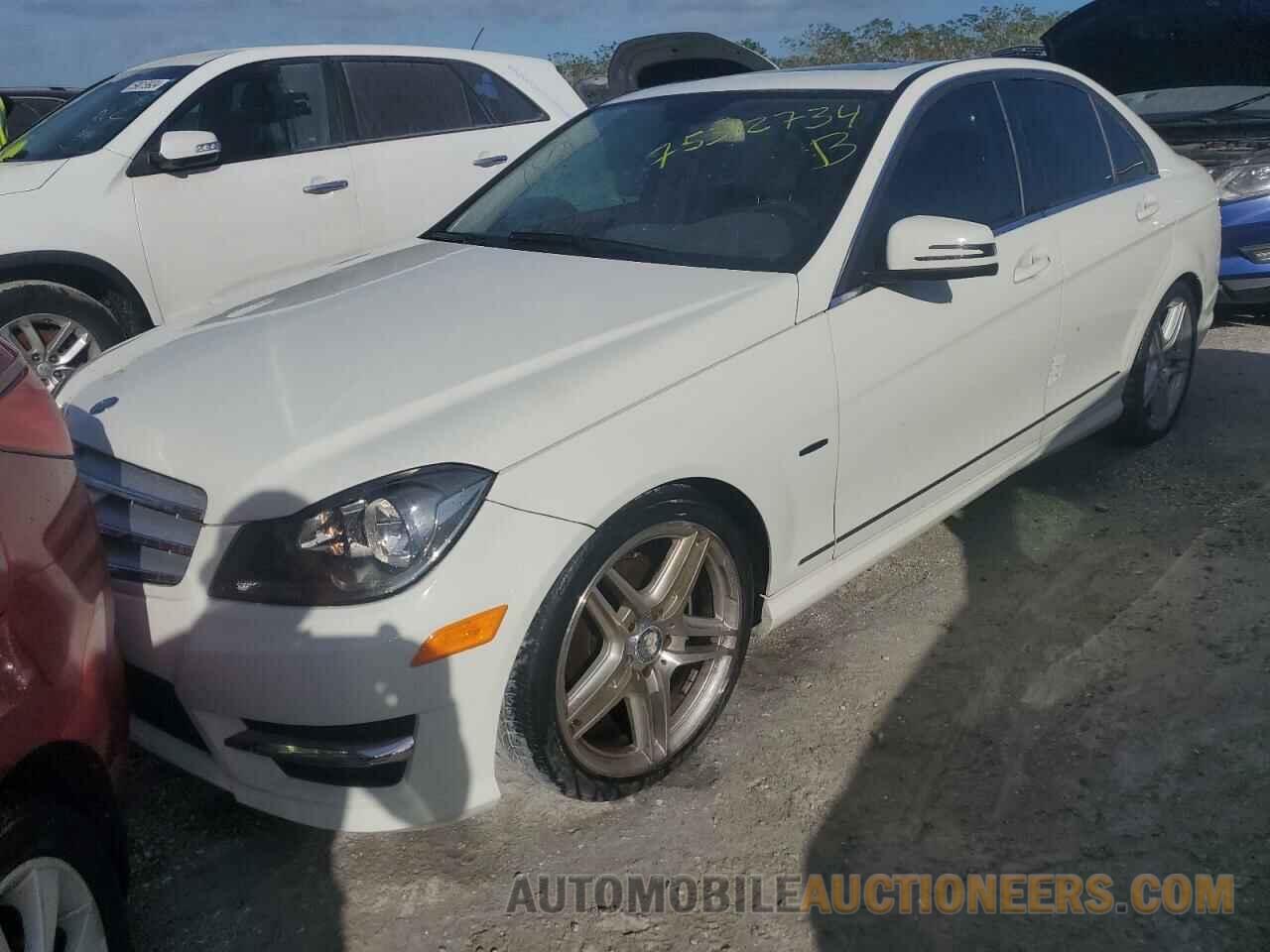 WDDGF4HB5CA598164 MERCEDES-BENZ C-CLASS 2012